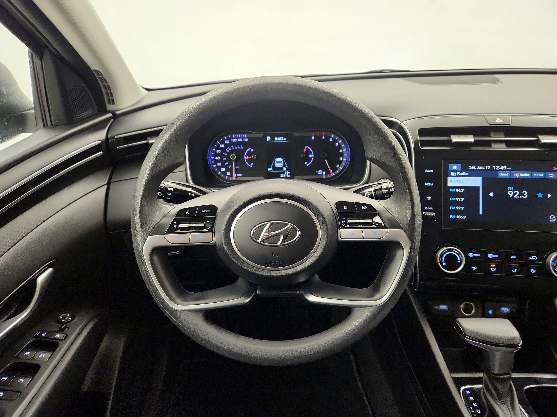 Thumbnail: 2023 Hyundai Tucson - 10