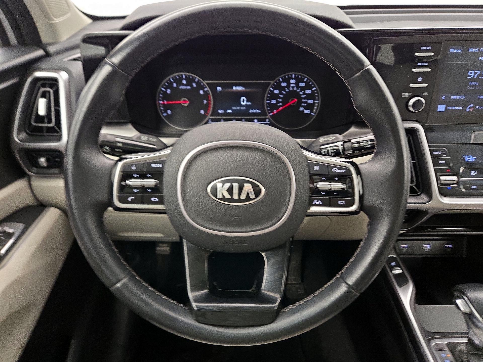 Thumbnail: 2021 Kia Sorento - 10