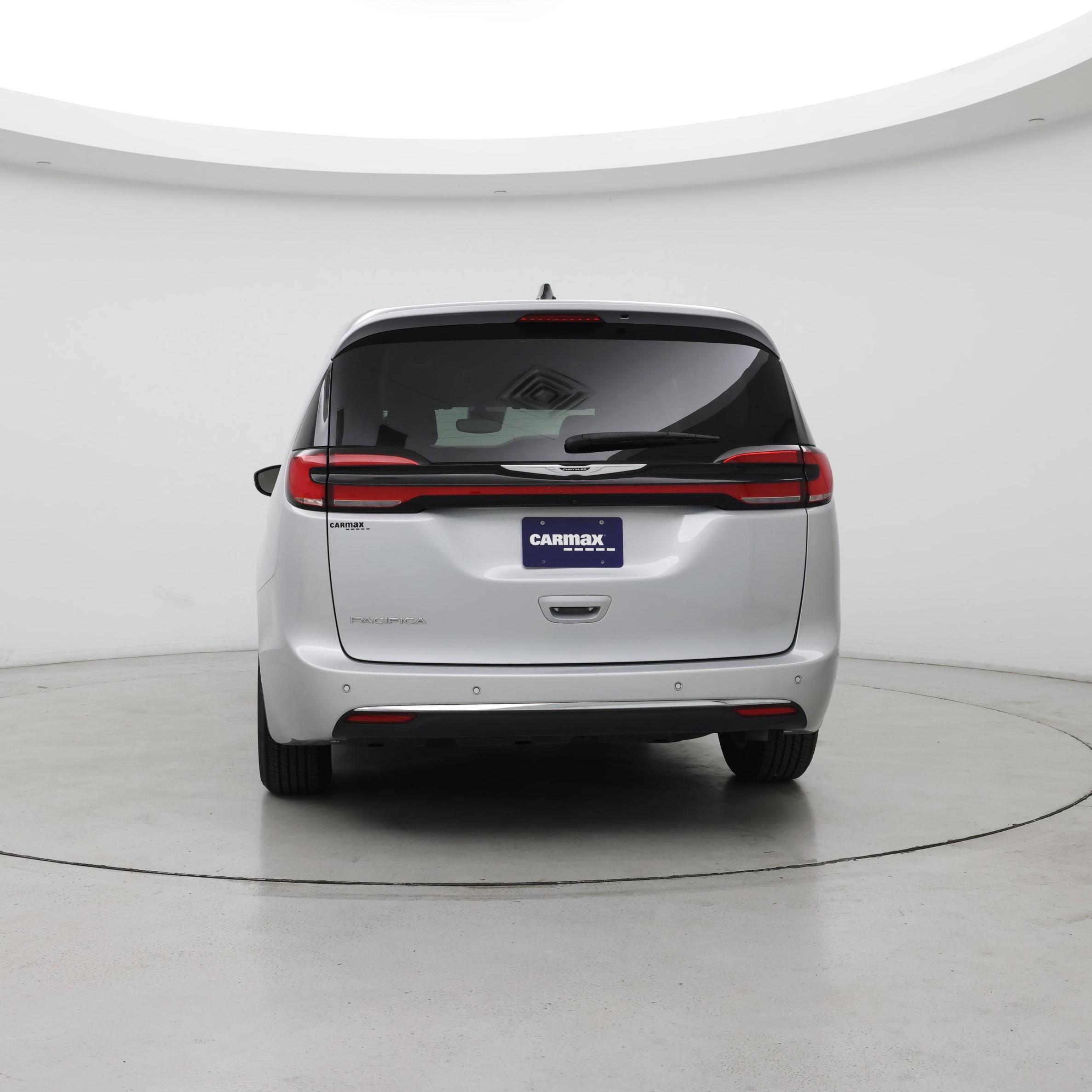 Thumbnail: 2024 Chrysler Pacifica - 6