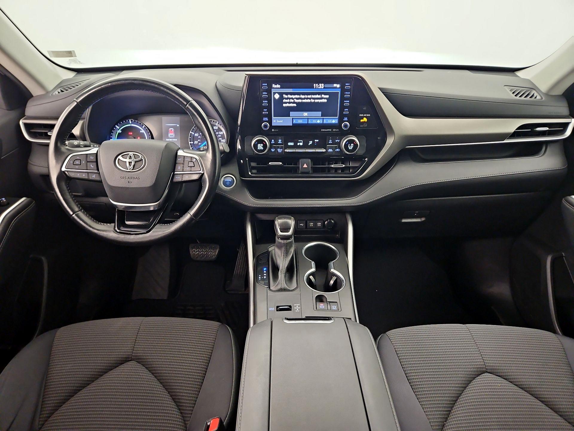 Thumbnail: 2021 Toyota Highlander - 9