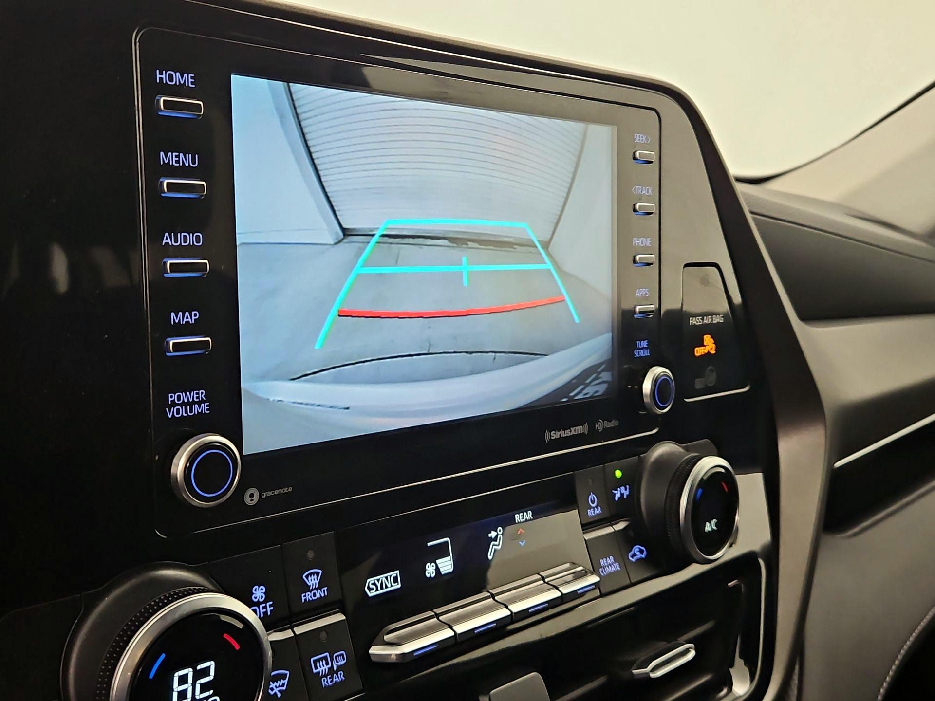 Thumbnail: 2021 Toyota Highlander - 14