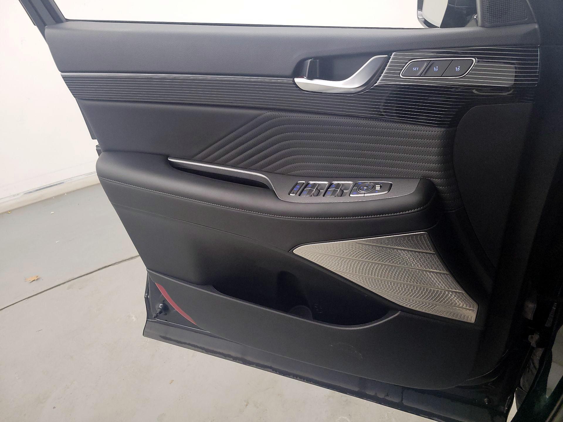 Thumbnail: 2024 Hyundai Palisade - 12