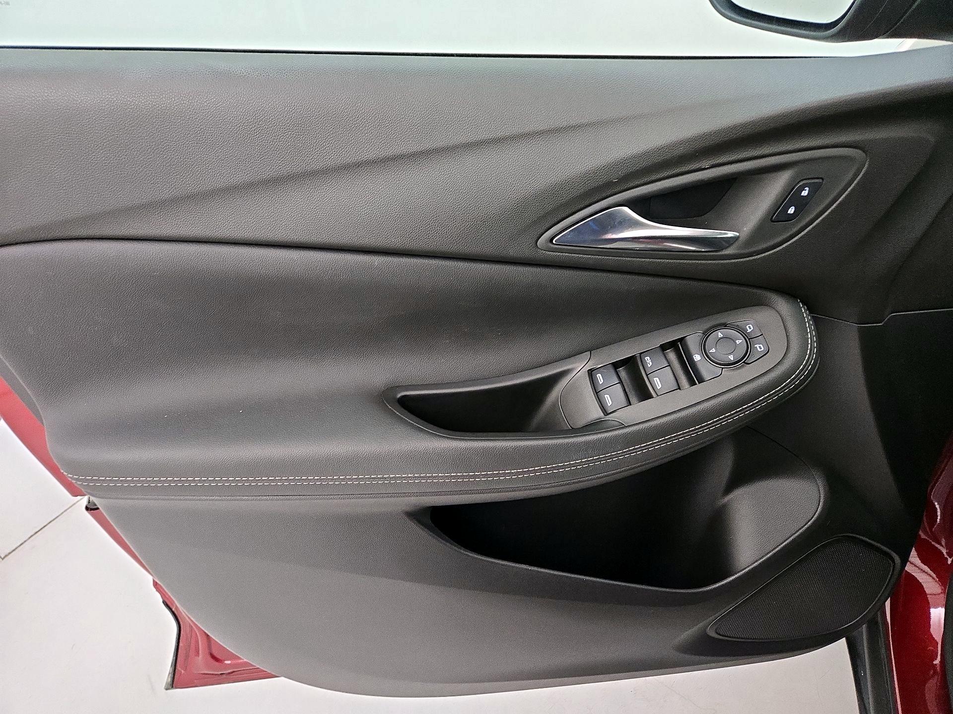 Thumbnail: 2023 Buick Encore GX - 12