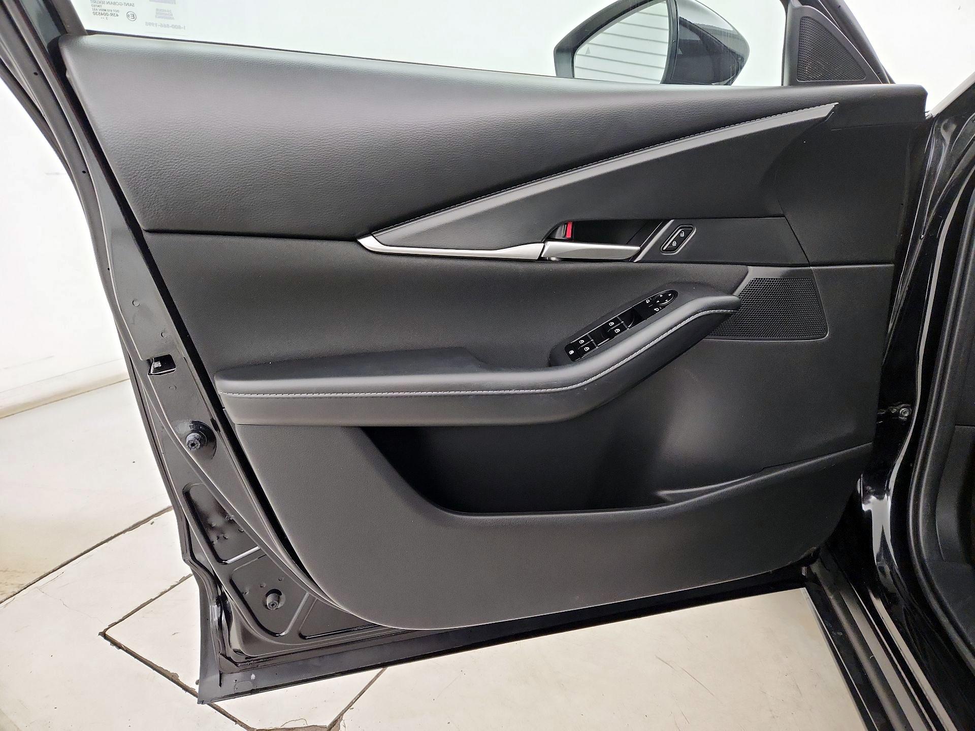 Thumbnail: 2024 Mazda CX-30 - 12