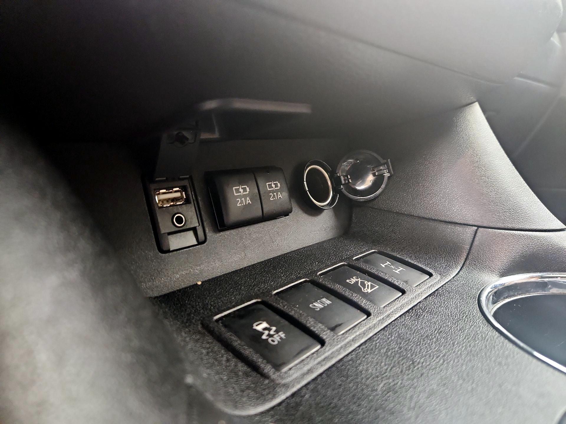 Thumbnail: 2018 Toyota Highlander - 19