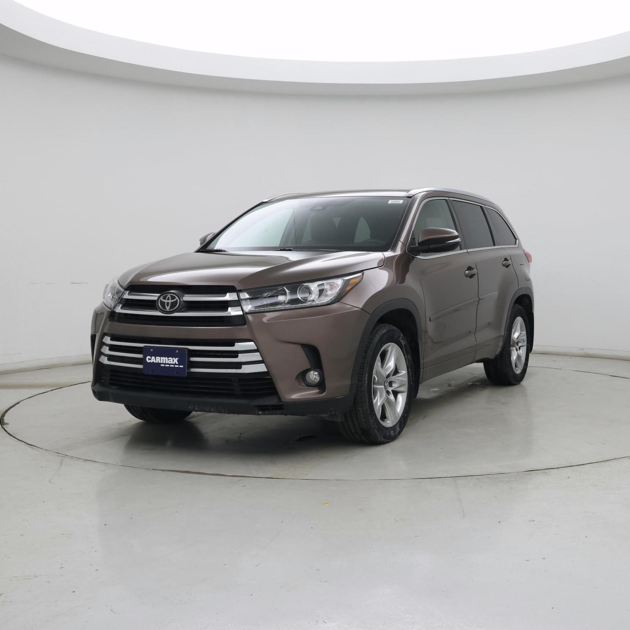 Thumbnail: 2018 Toyota Highlander - 4