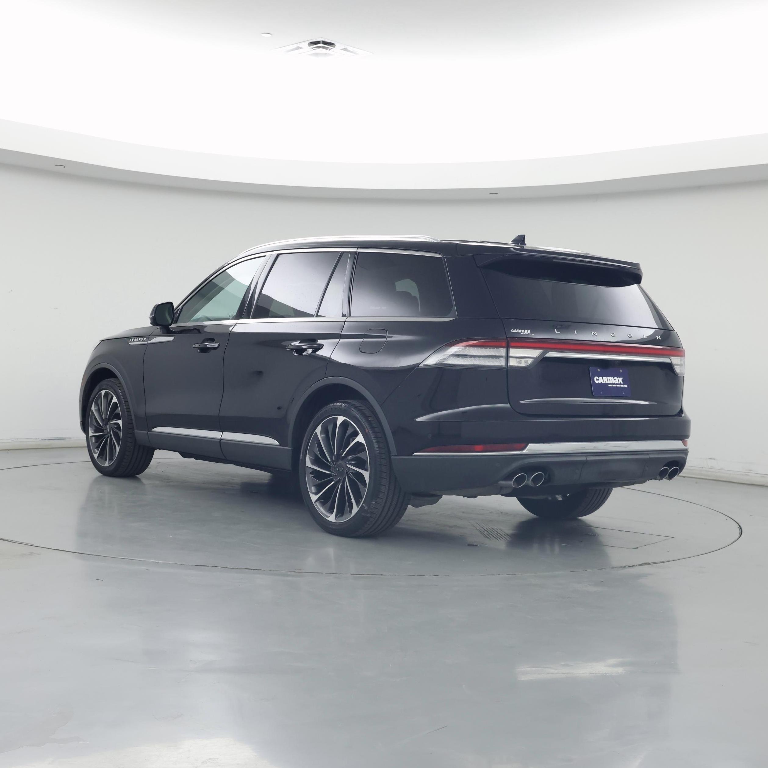 Thumbnail: 2020 Lincoln Aviator - 2