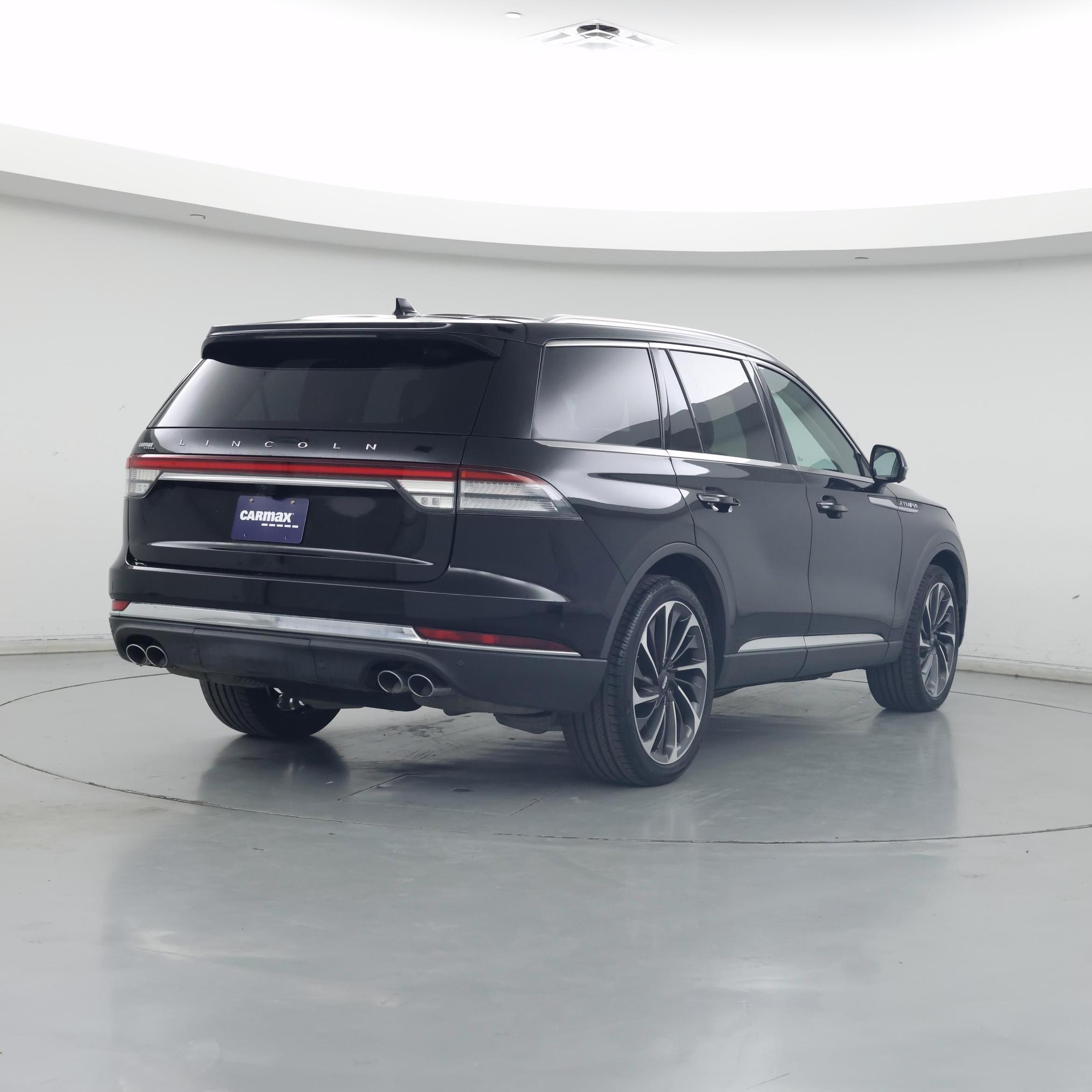 Thumbnail: 2020 Lincoln Aviator - 8