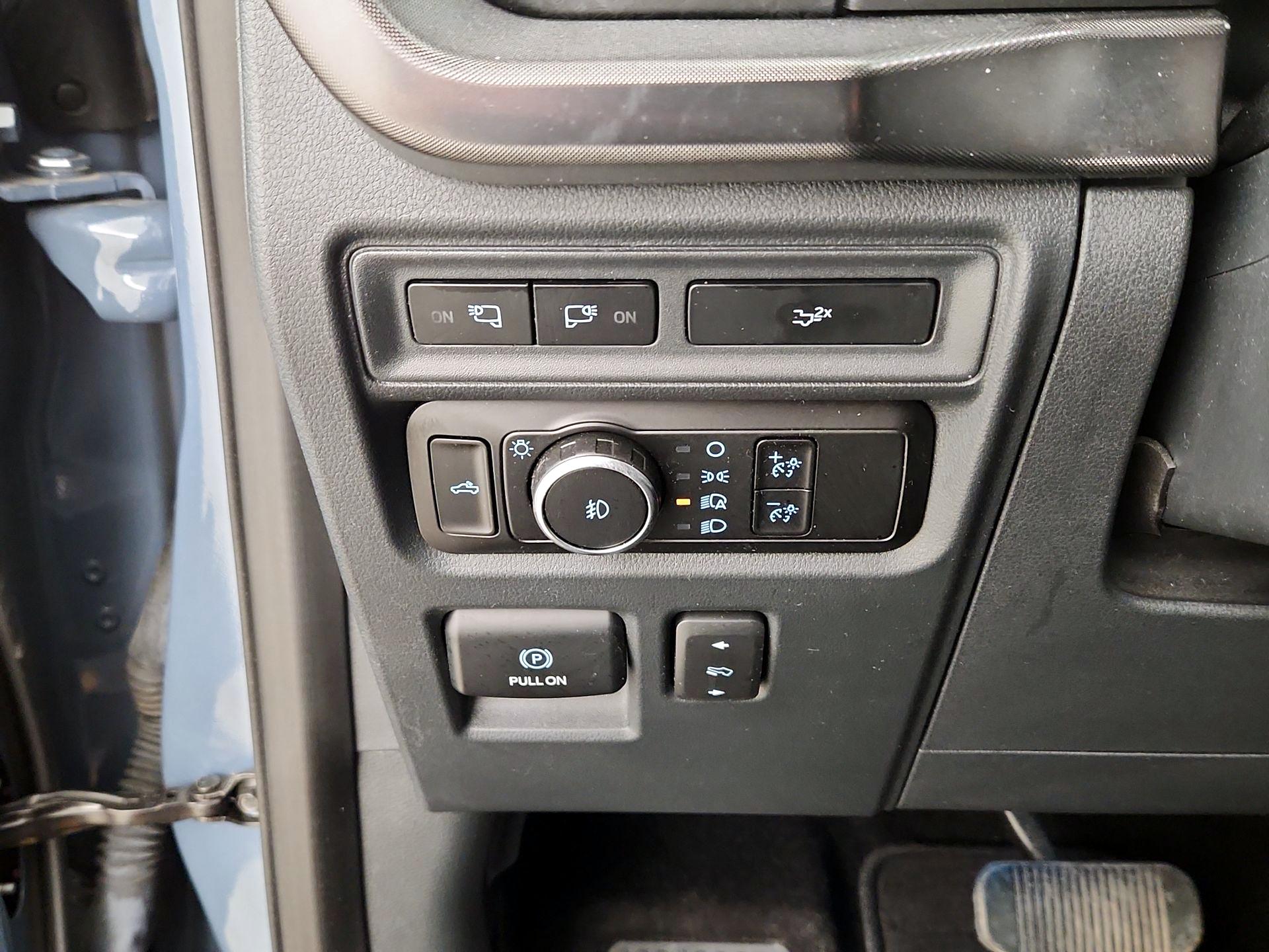 Thumbnail: 2023 Ford F-150 - 13