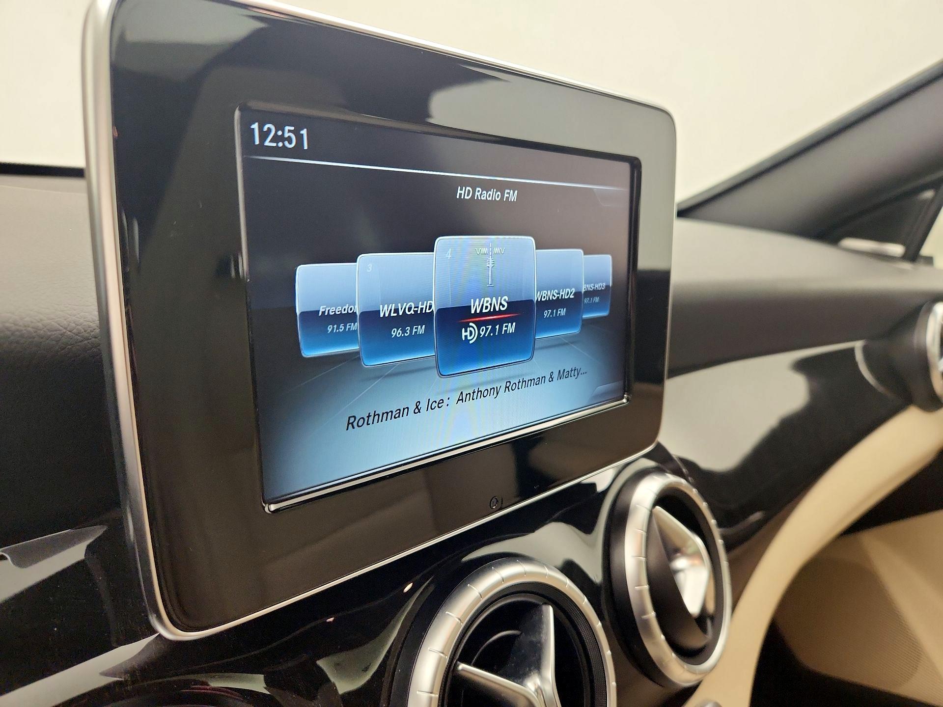 Thumbnail: 2015 Mercedes-Benz CLA - 15