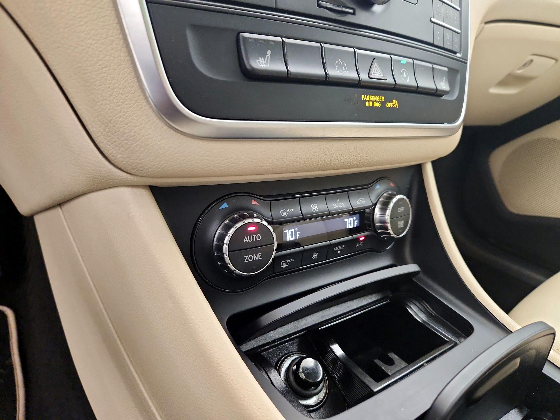 Thumbnail: 2015 Mercedes-Benz CLA - 16