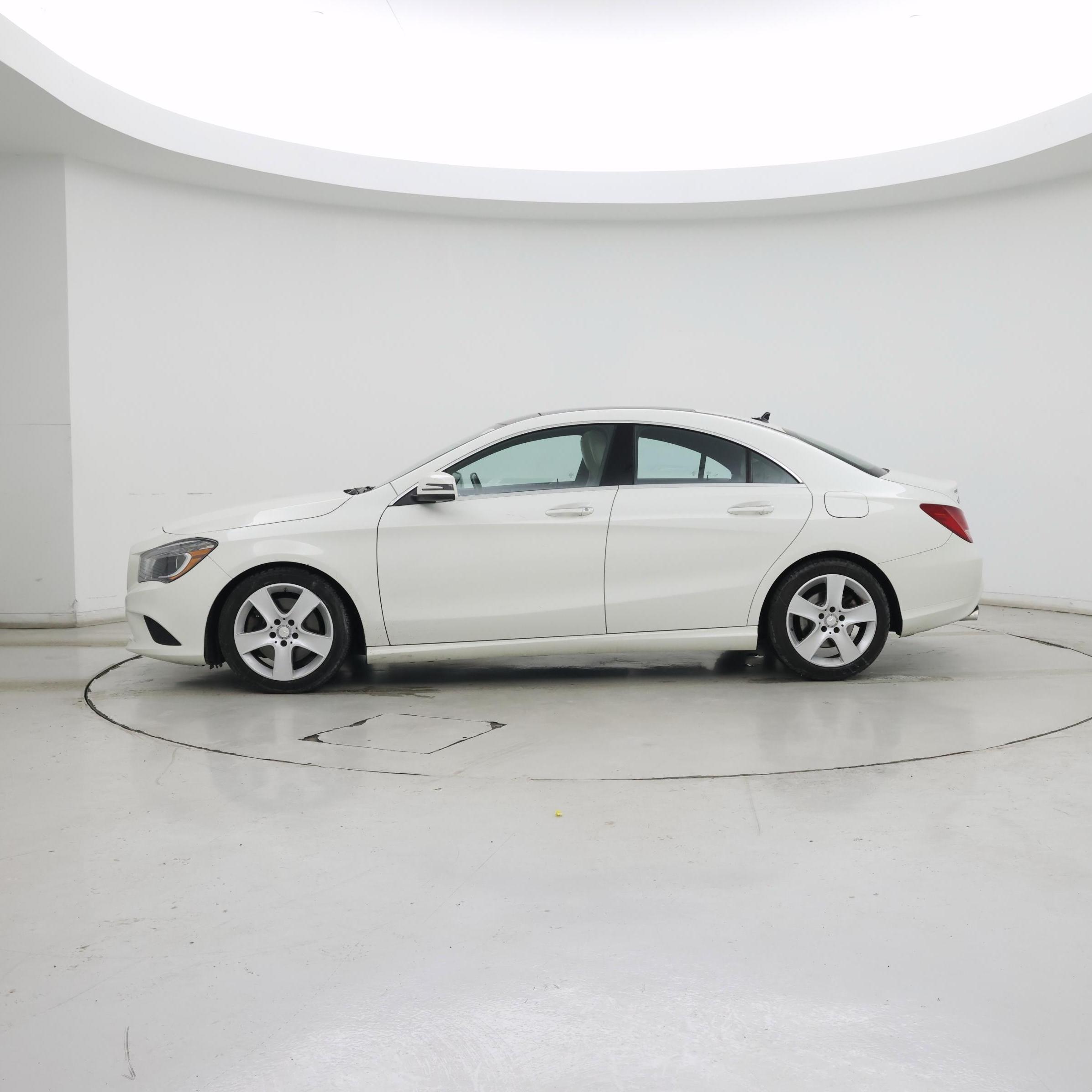 Thumbnail: 2015 Mercedes-Benz CLA - 3