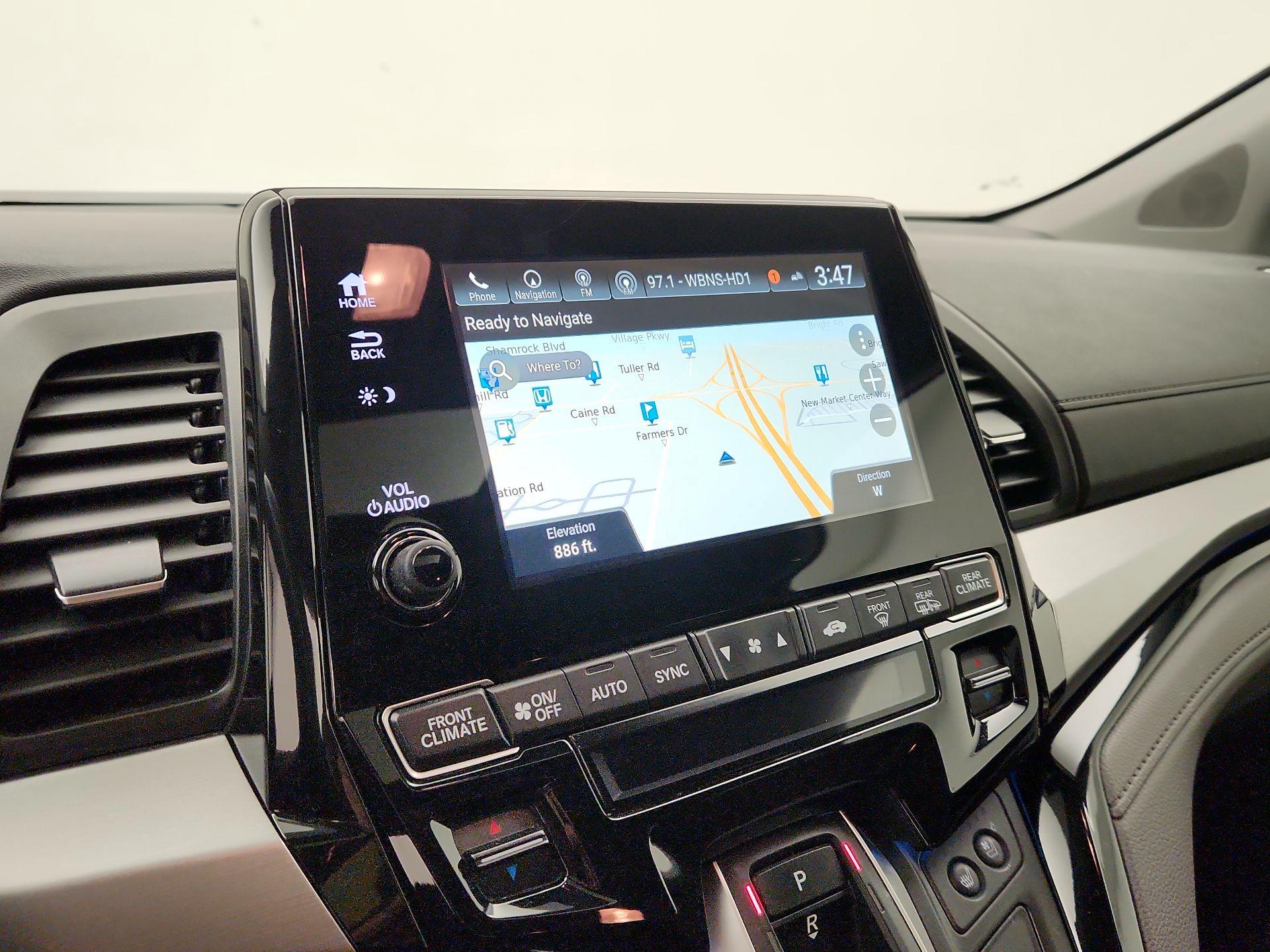 Thumbnail: 2018 Honda Odyssey - 14