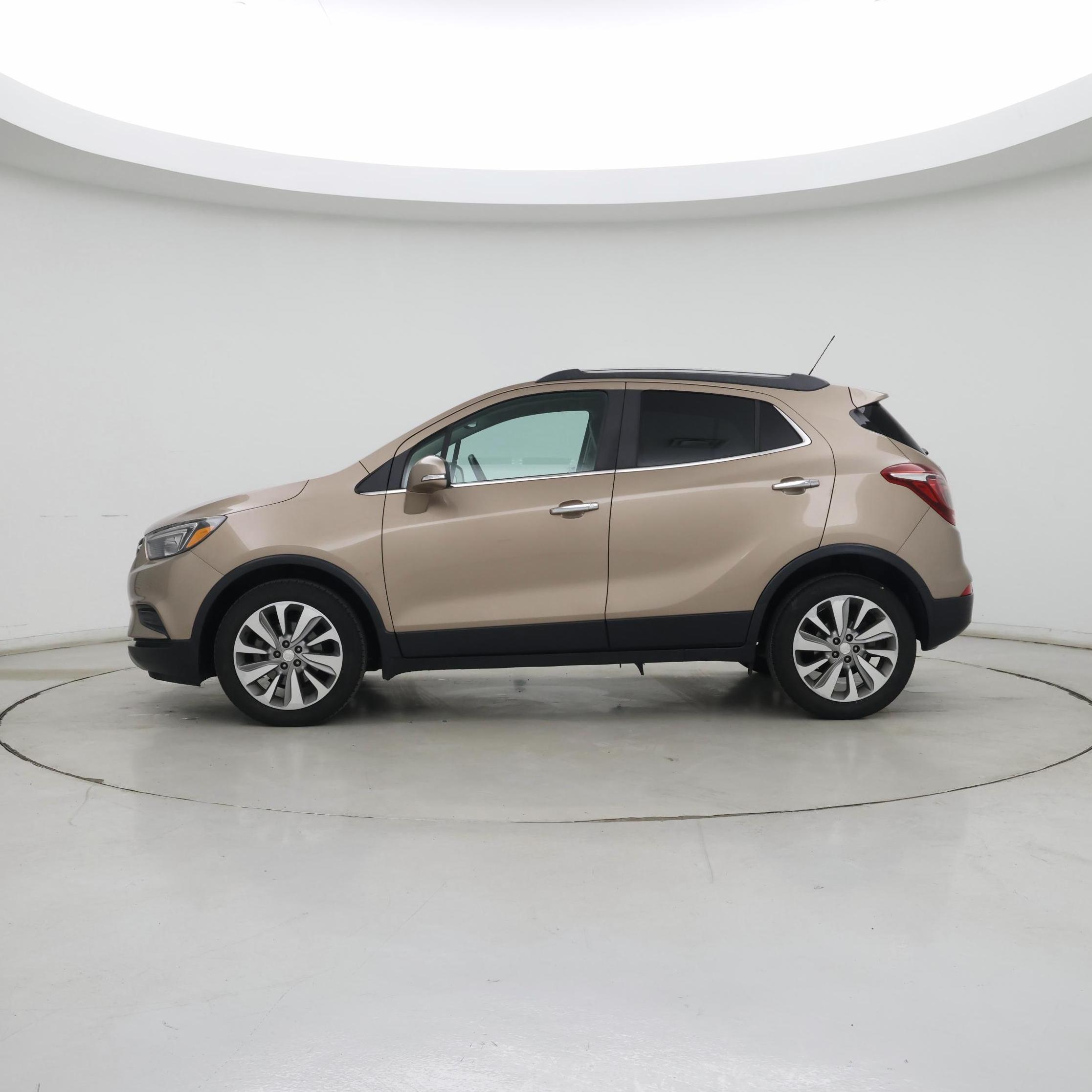 Thumbnail: 2018 Buick Encore - 3