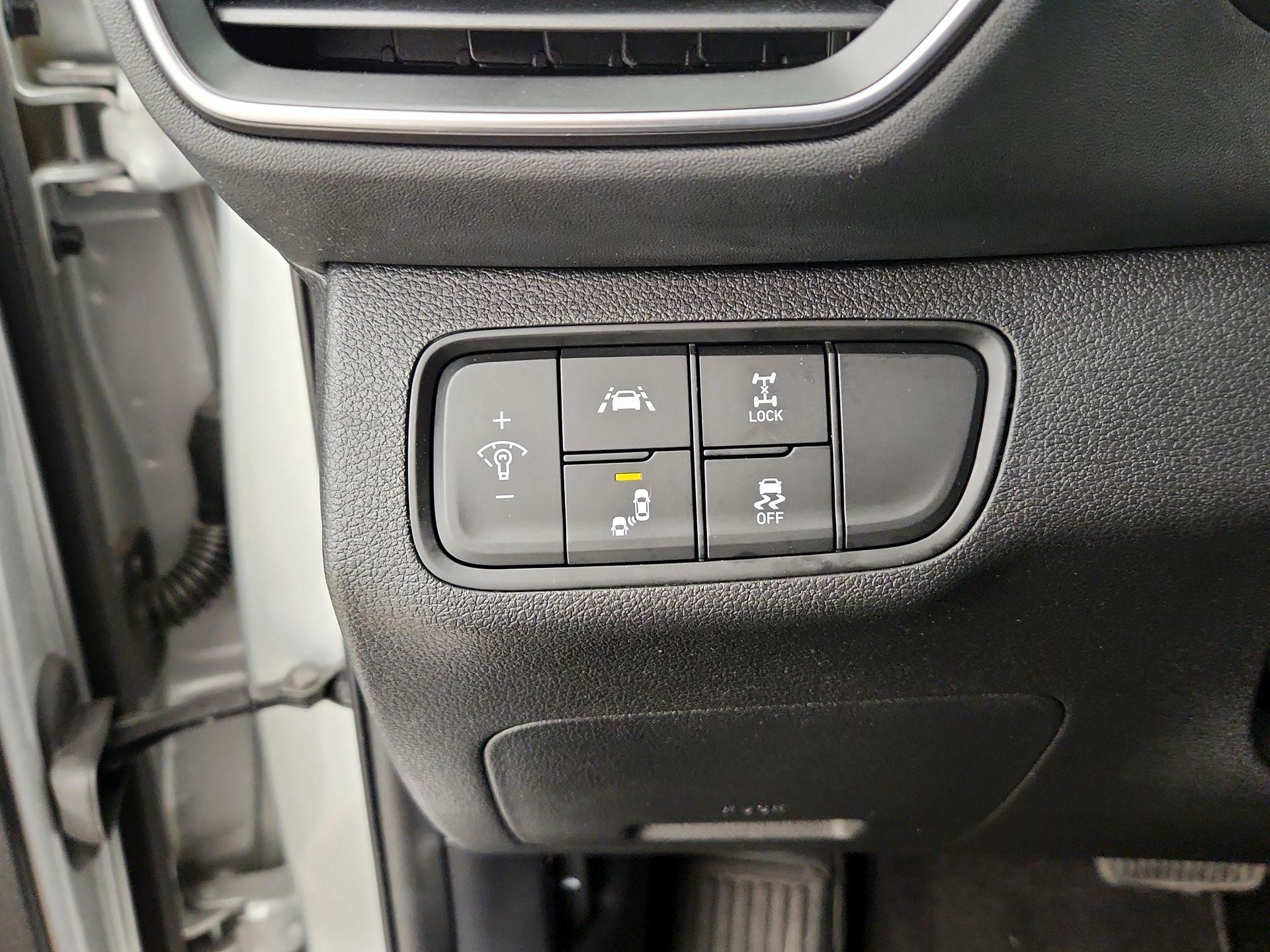 Thumbnail: 2019 Hyundai Santa Fe - 13