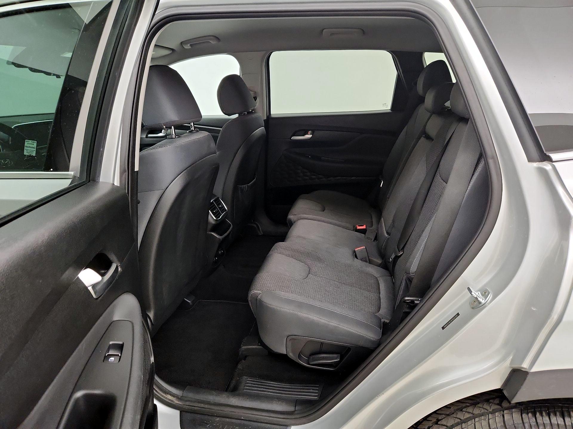 Thumbnail: 2019 Hyundai Santa Fe - 19