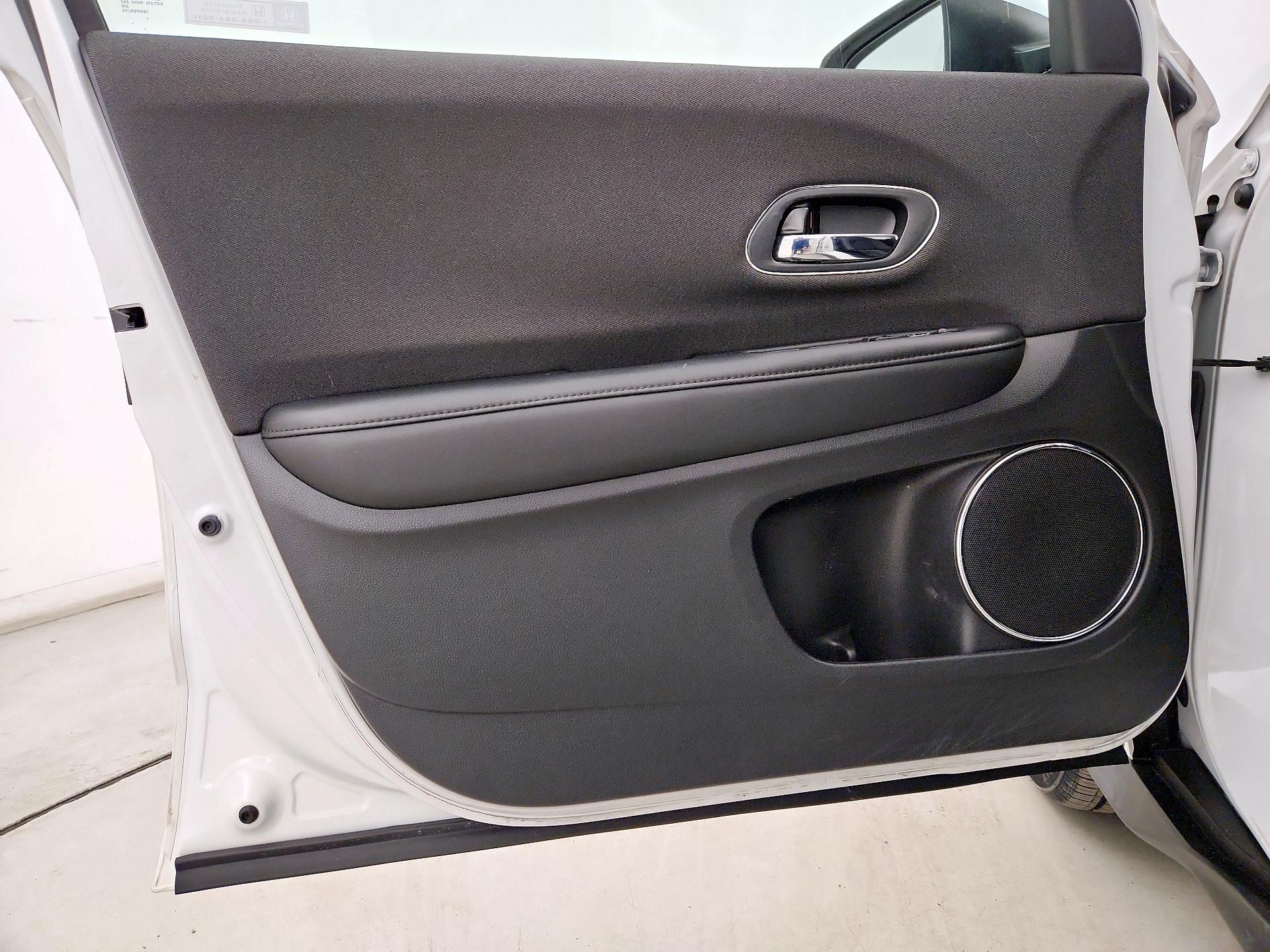 Thumbnail: 2021 Honda HR-V - 12