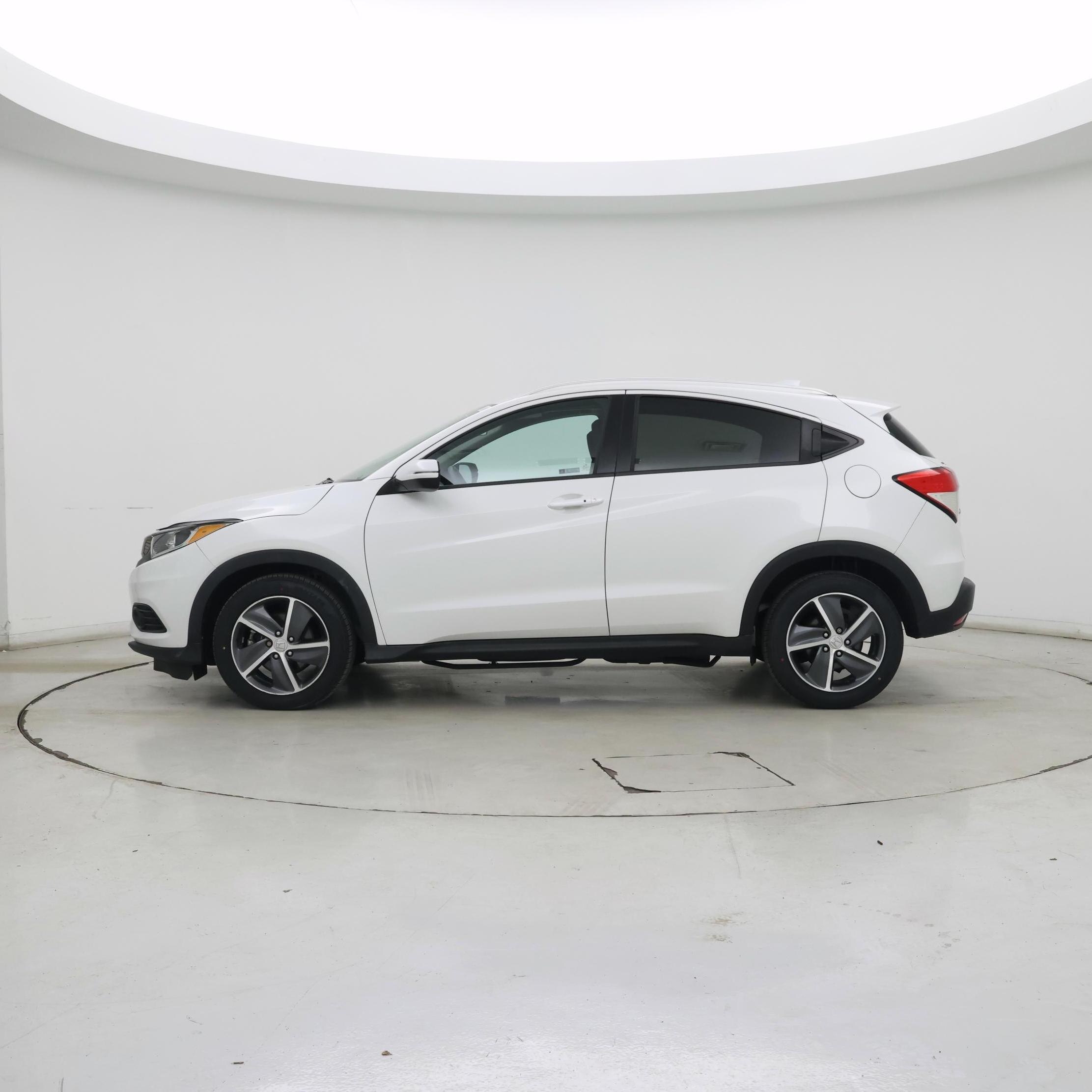 Thumbnail: 2021 Honda HR-V - 3