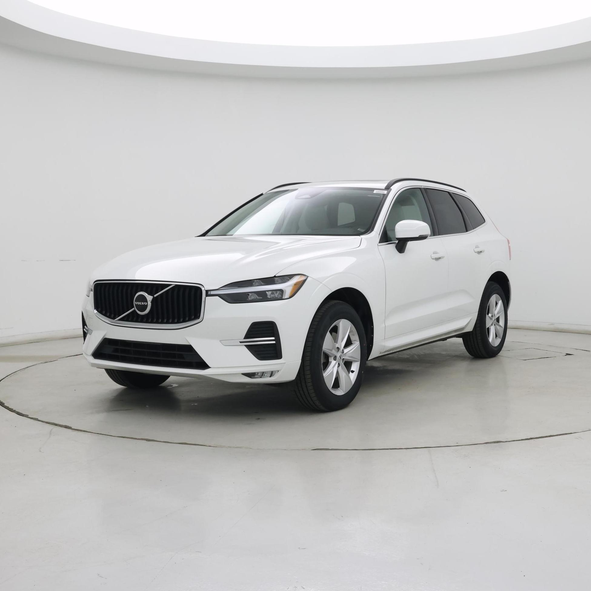 Thumbnail: 2022 Volvo XC60 - 4