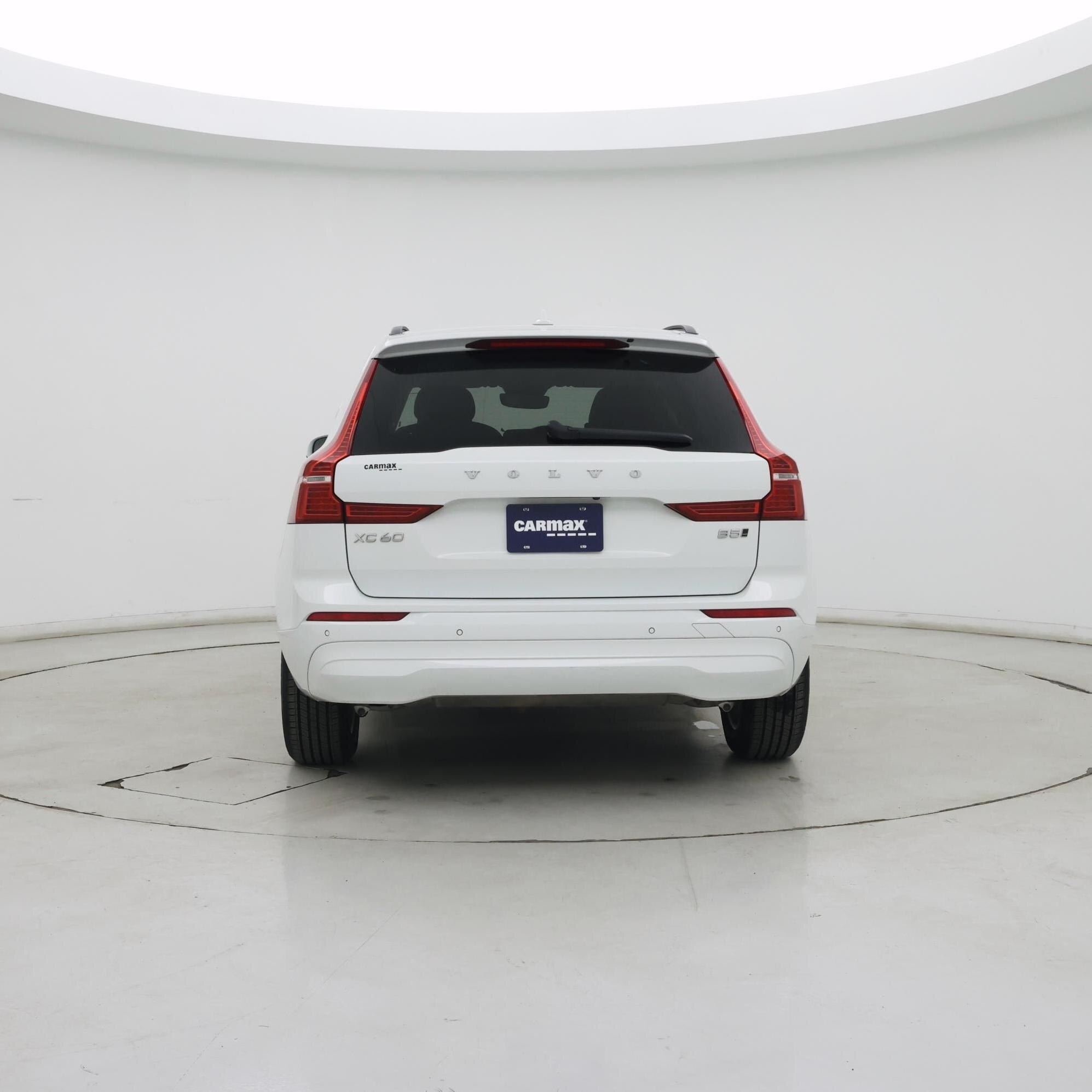 Thumbnail: 2022 Volvo XC60 - 6