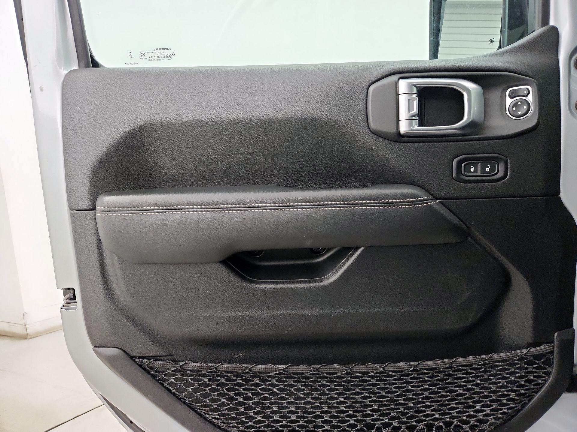 Thumbnail: 2023 Jeep Wrangler - 12