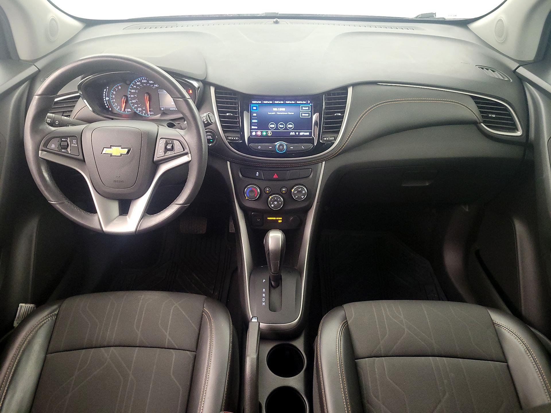 Thumbnail: 2022 Chevrolet Trax - 9