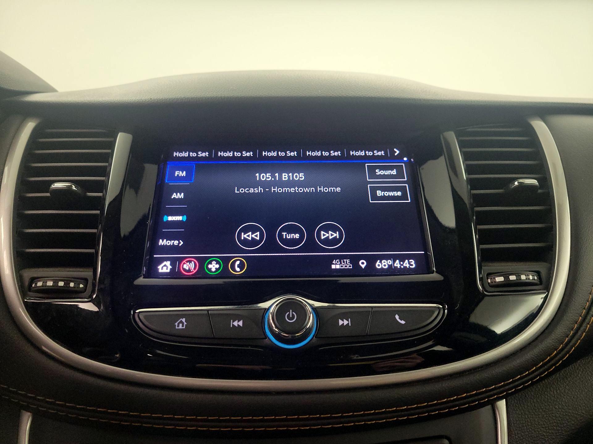 Thumbnail: 2022 Chevrolet Trax - 15