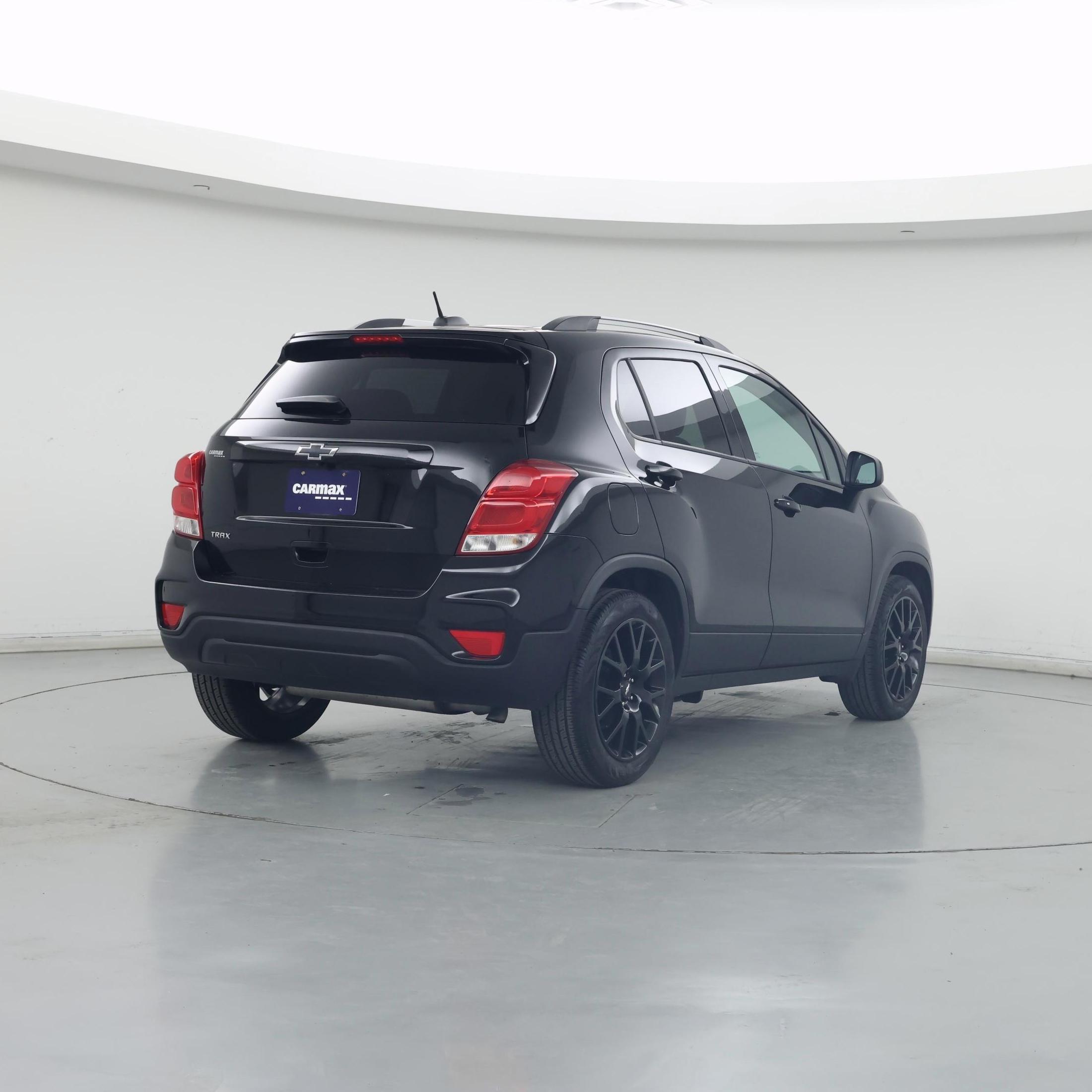 Thumbnail: 2022 Chevrolet Trax - 8