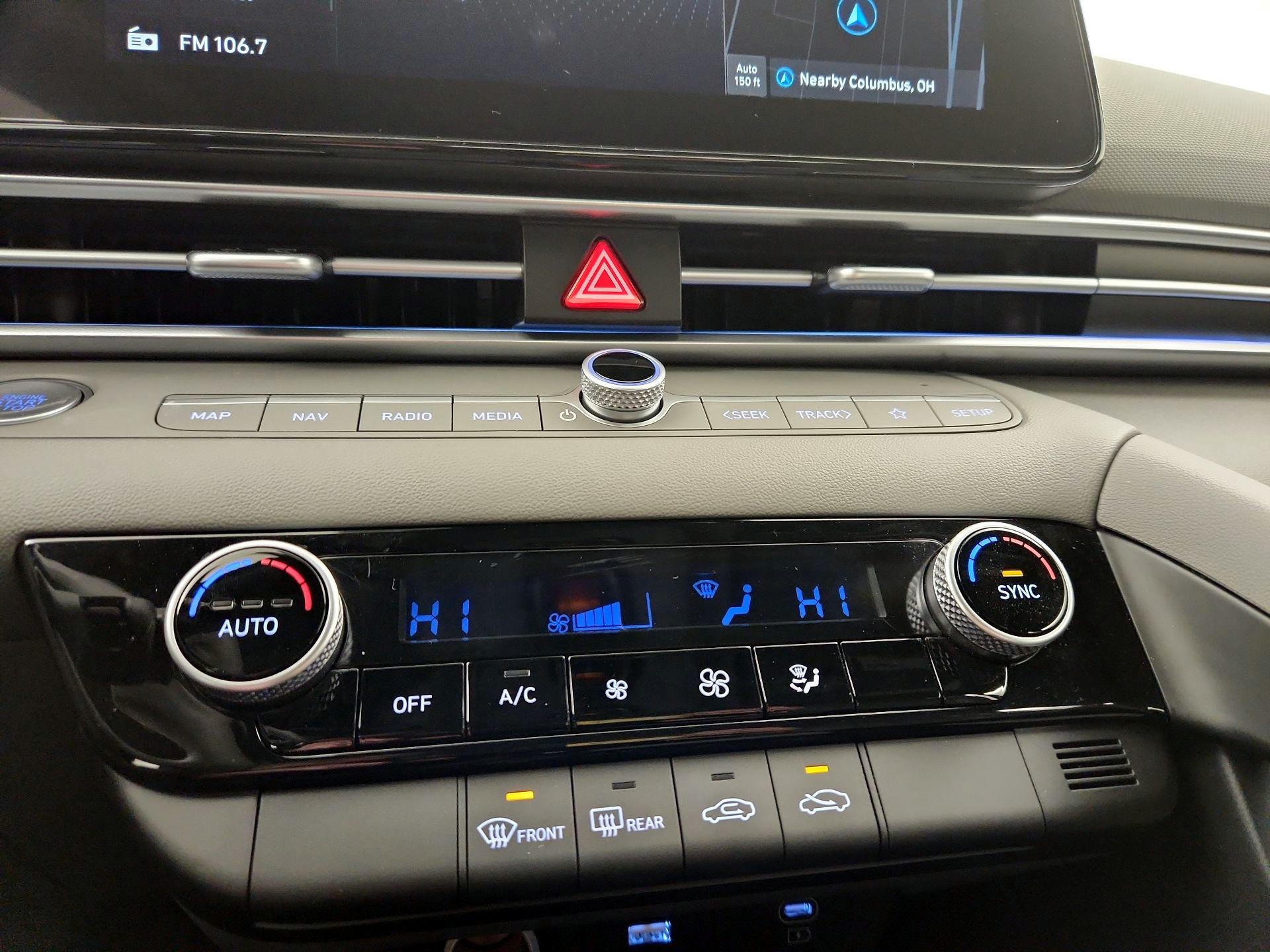 Thumbnail: 2024 Hyundai Elantra - 17