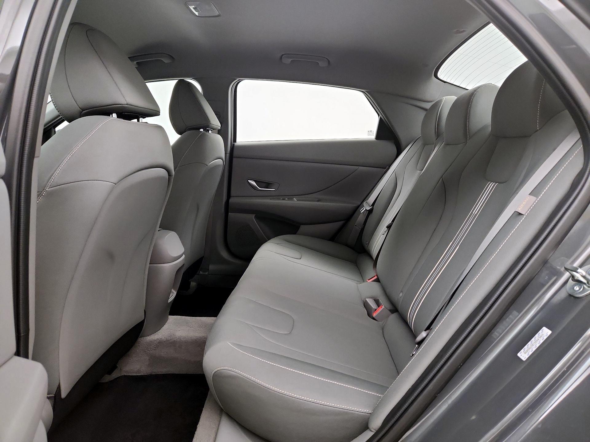 Thumbnail: 2024 Hyundai Elantra - 20