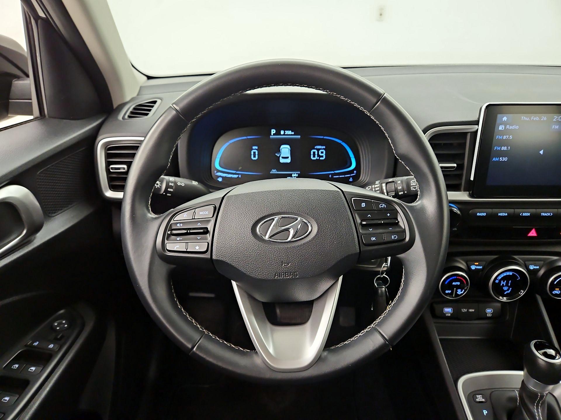 Thumbnail: 2023 Hyundai Venue - 10