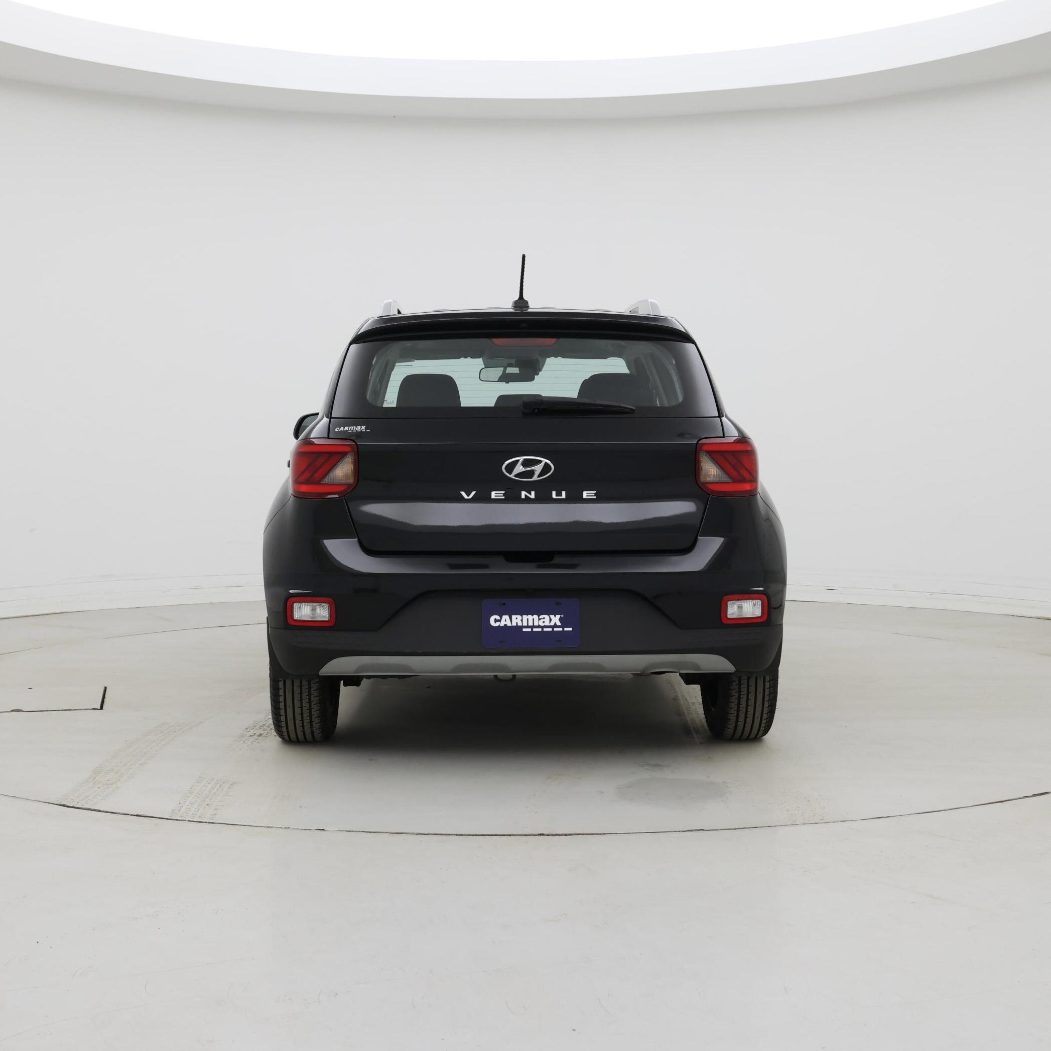 Thumbnail: 2023 Hyundai Venue - 6