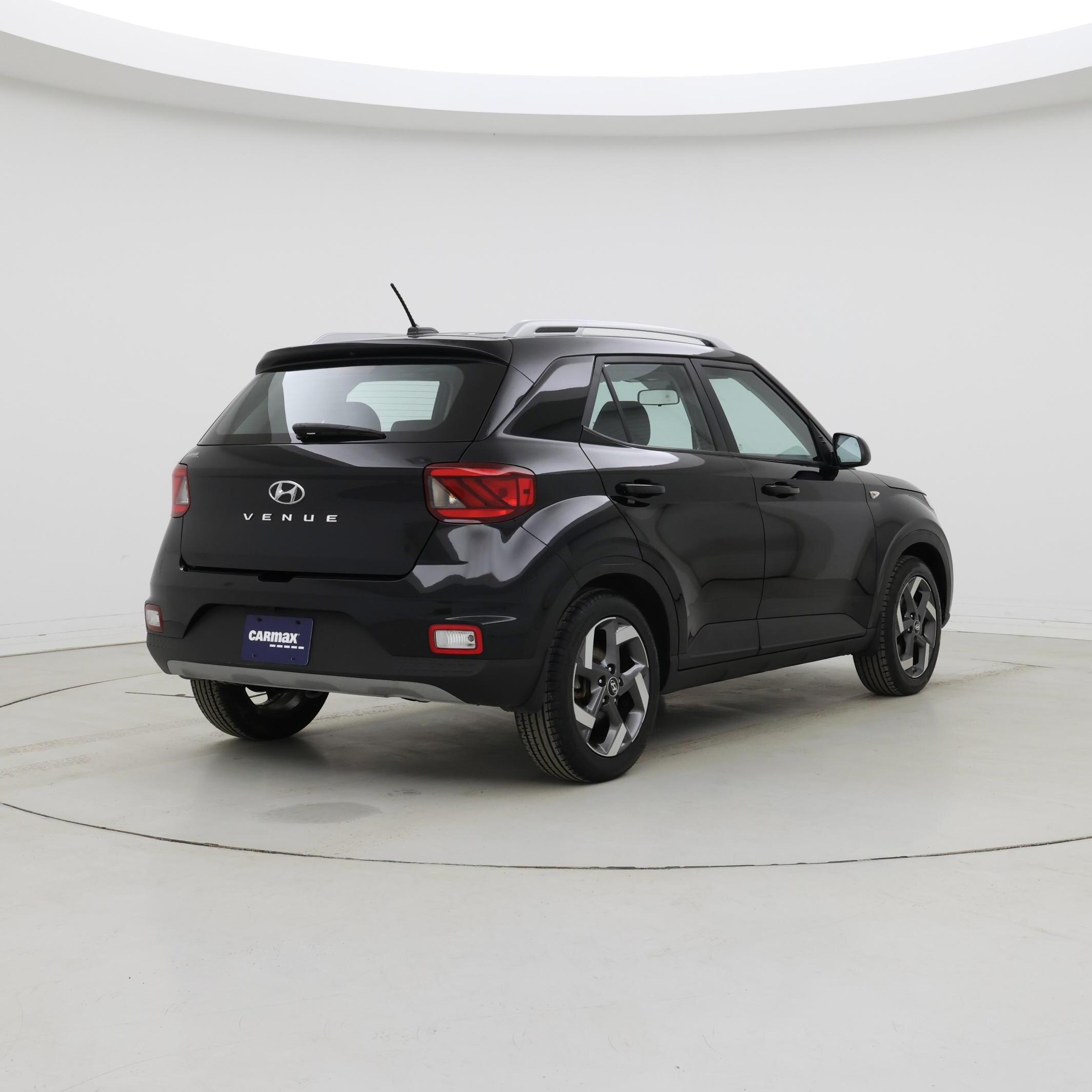 Thumbnail: 2023 Hyundai Venue - 8