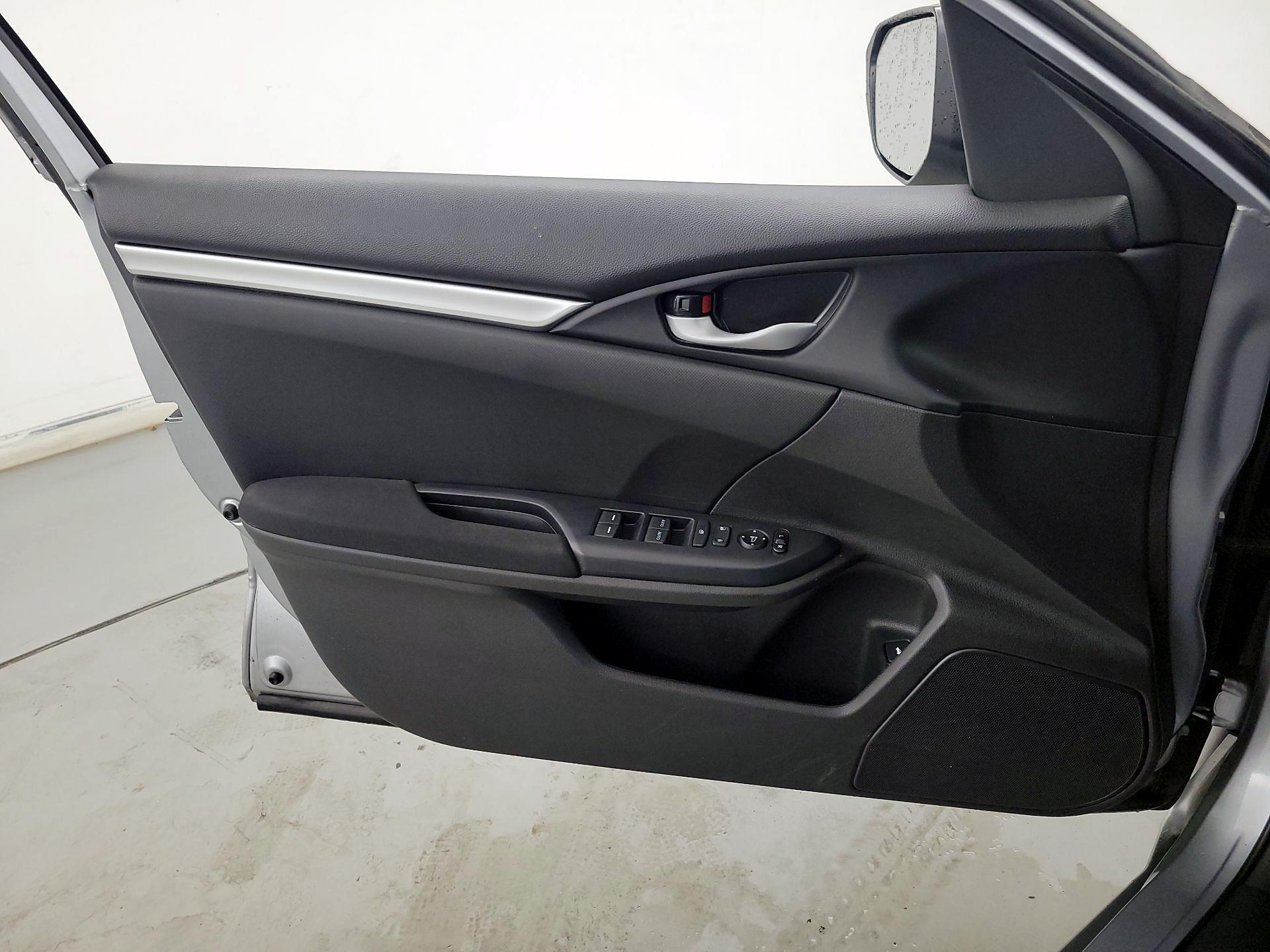 Thumbnail: 2020 Honda Civic - 12