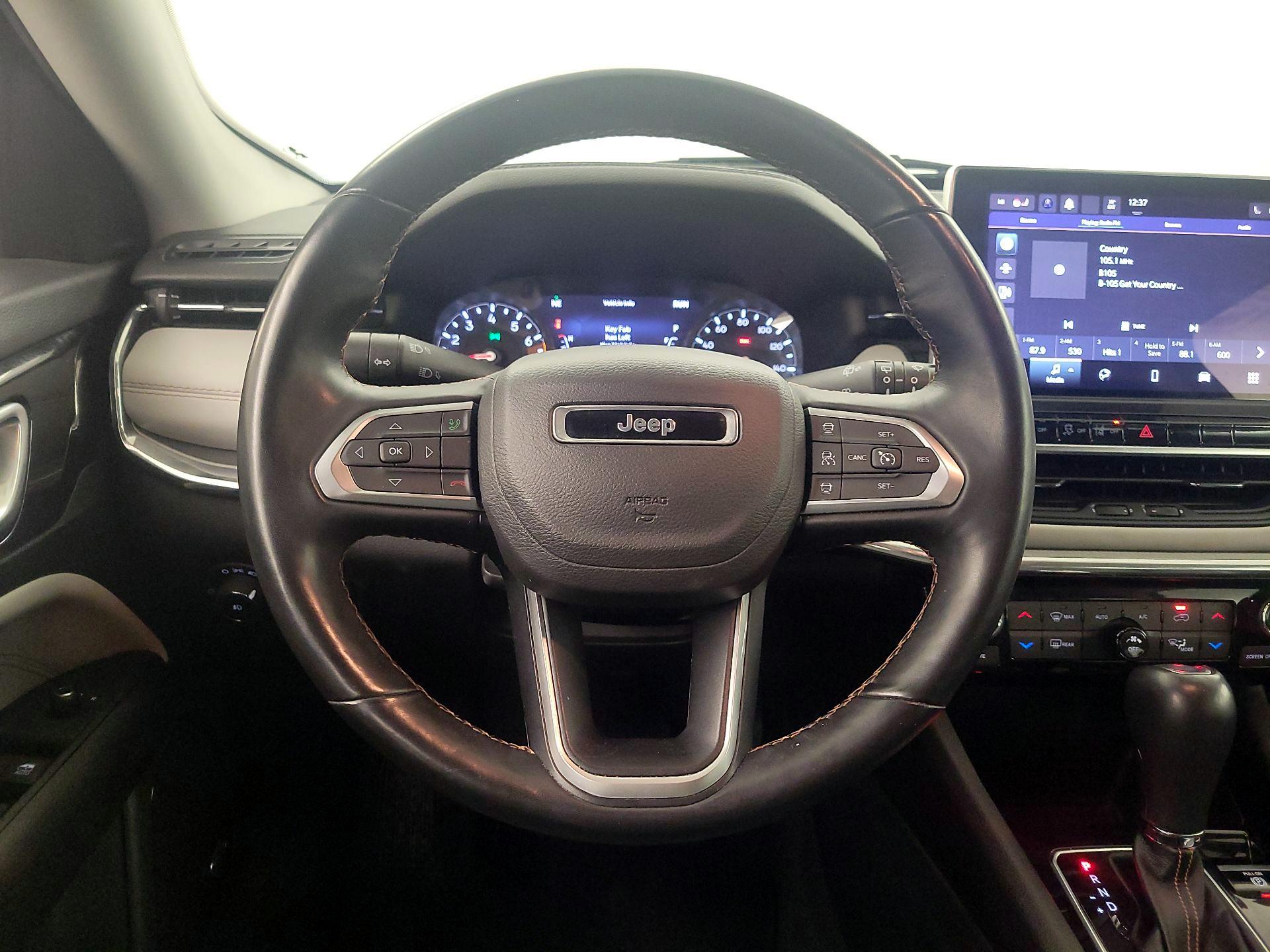 Thumbnail: 2022 Jeep Compass - 10