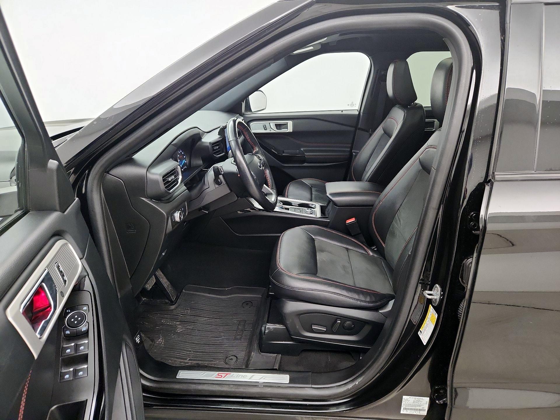 Thumbnail: 2022 Ford Explorer - 11