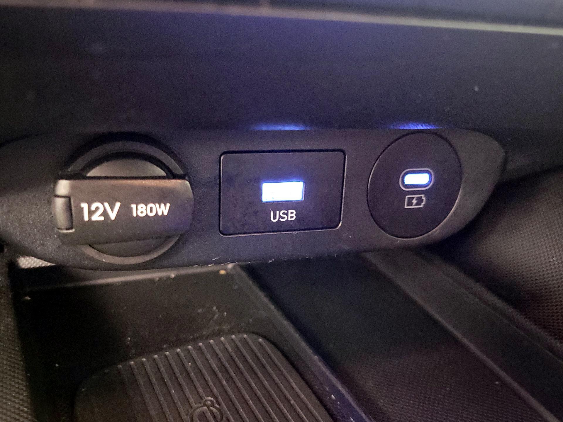 Thumbnail: 2025 Hyundai Elantra - 18