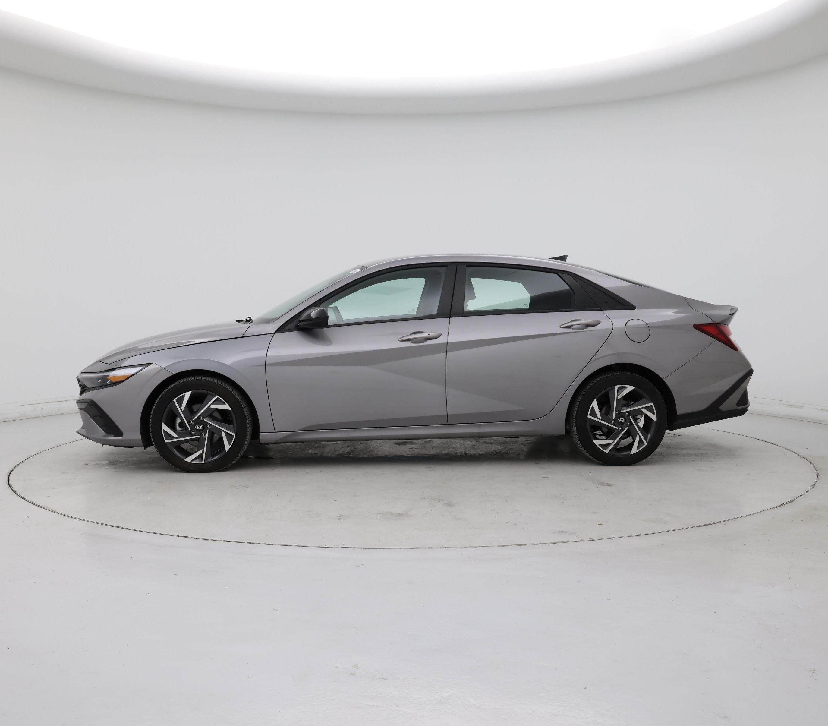 Thumbnail: 2025 Hyundai Elantra - 3