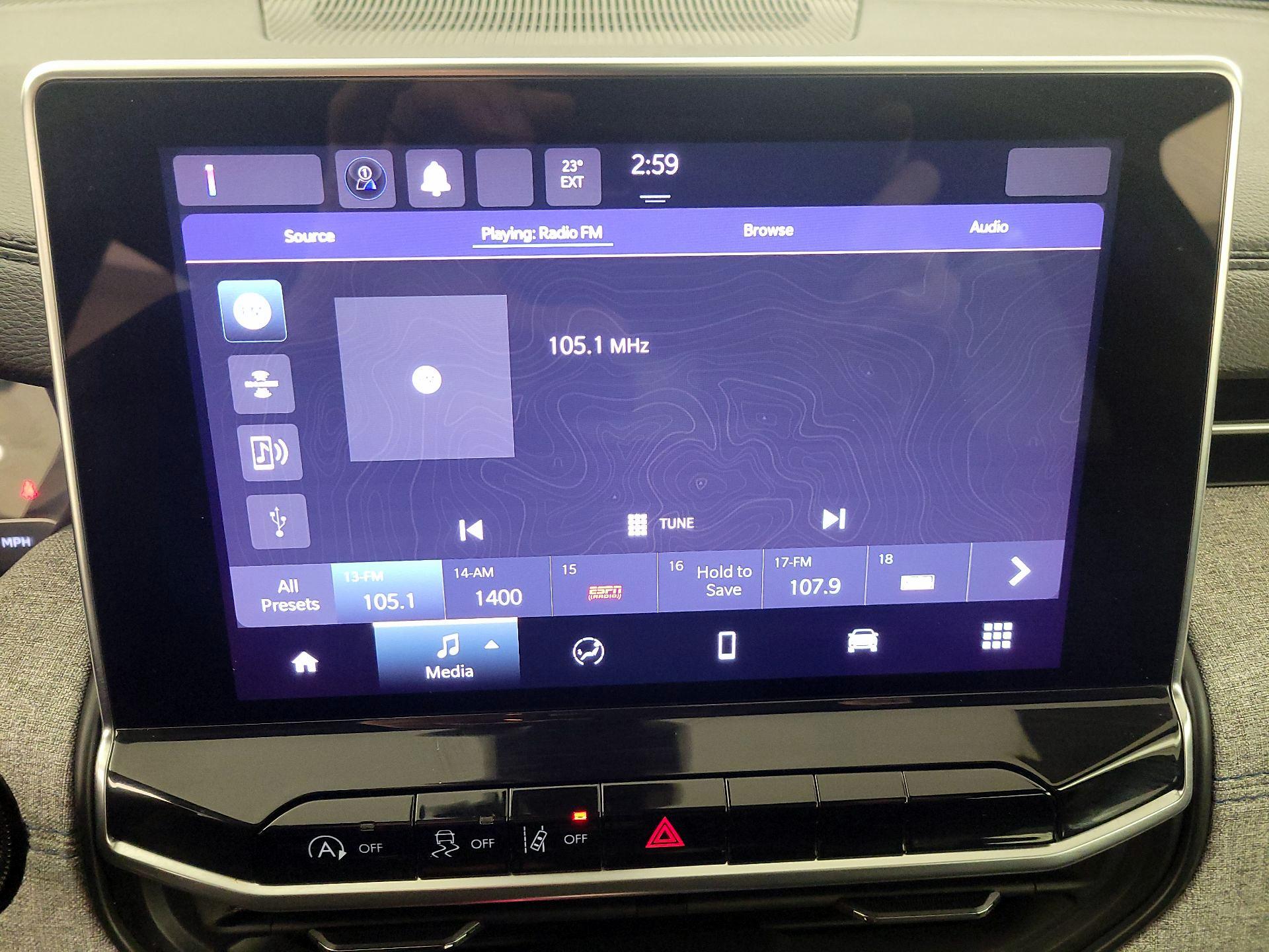 Thumbnail: 2023 Jeep Compass - 15