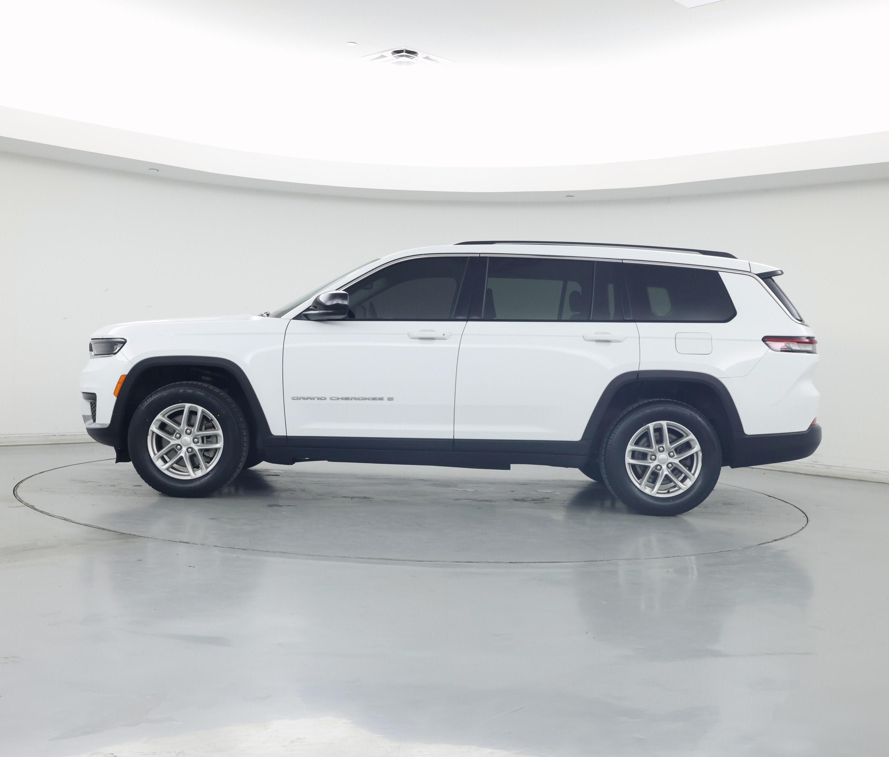 Thumbnail: 2023 Jeep Grand Cherokee L - 3