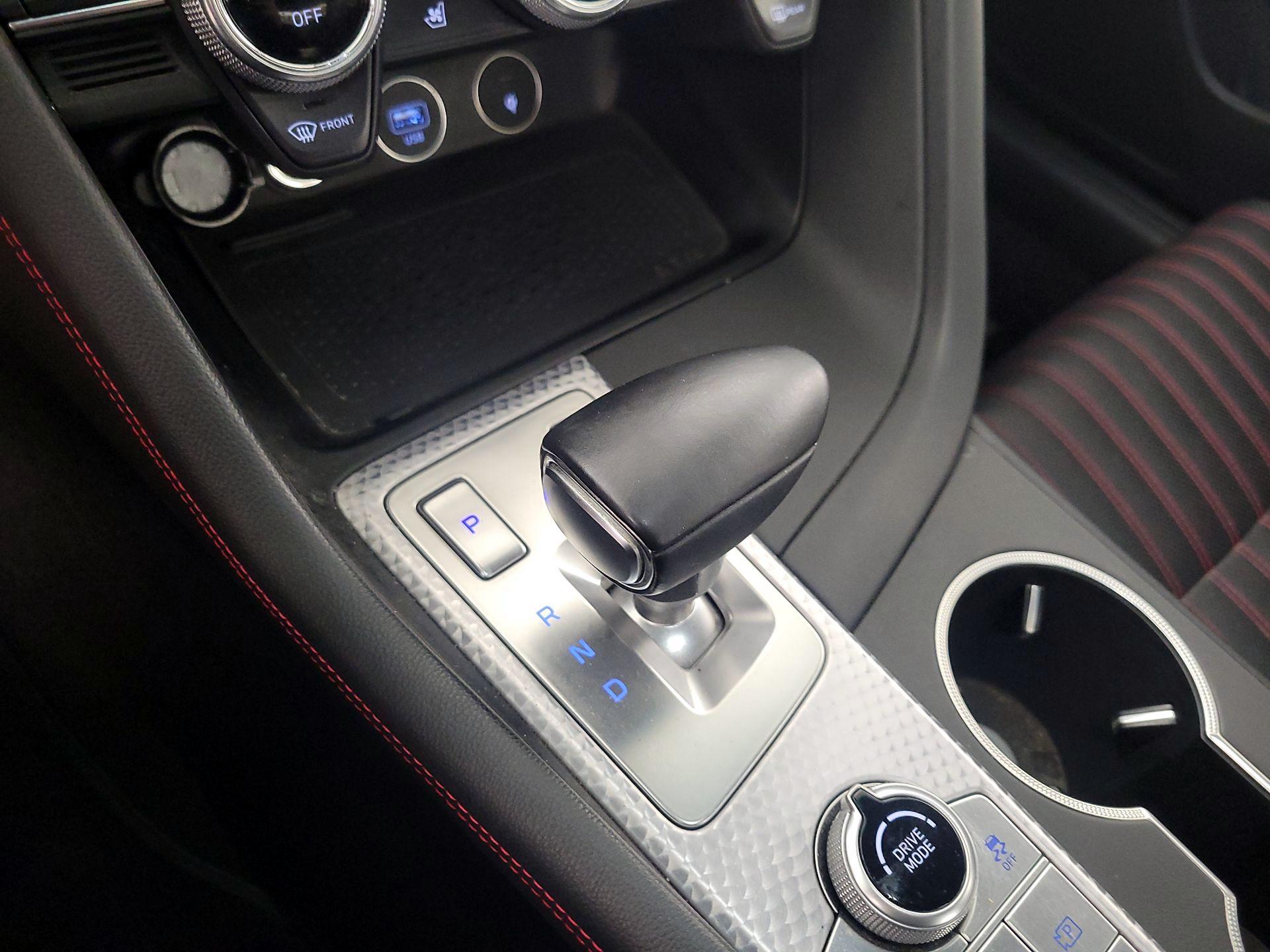 Thumbnail: 2023 Genesis G70 - 18