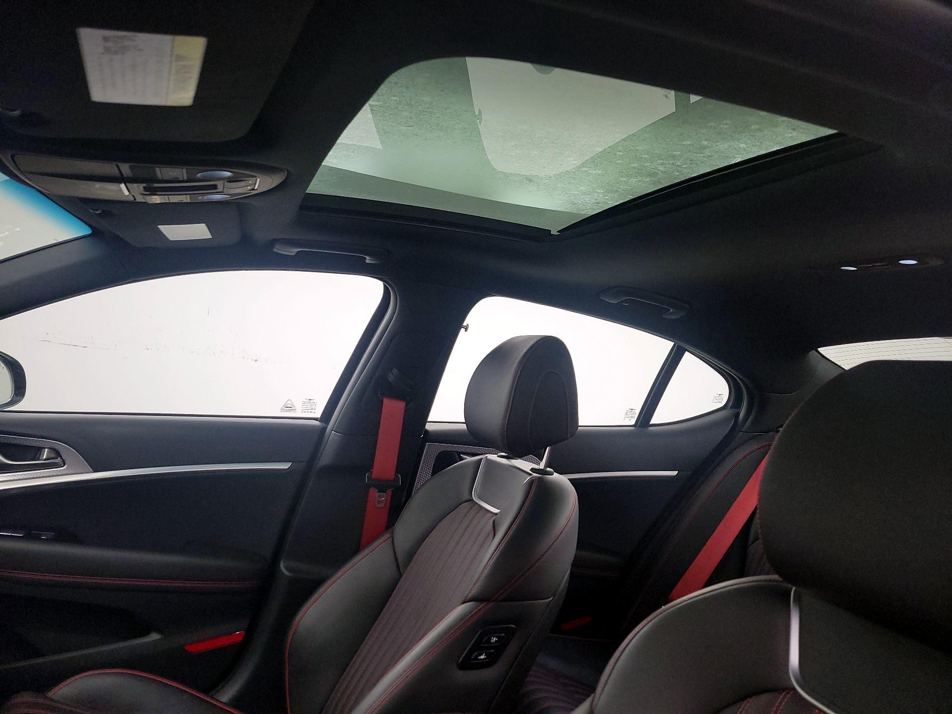 Thumbnail: 2023 Genesis G70 - 20