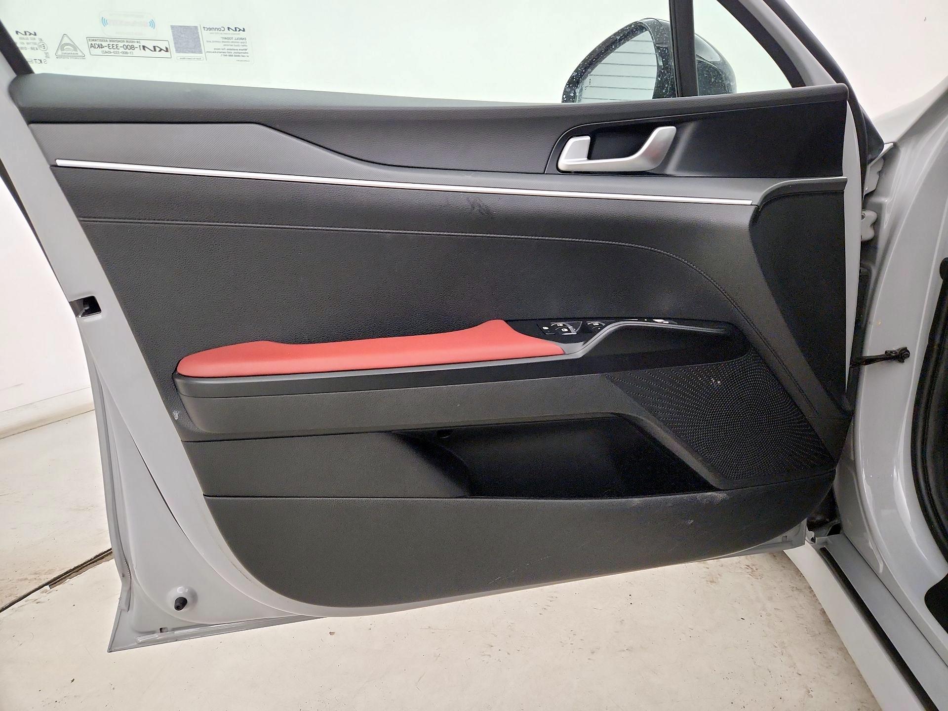 Thumbnail: 2023 Kia K5 - 12