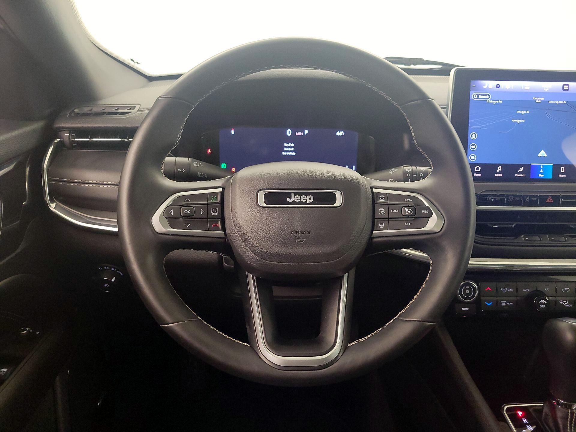 Thumbnail: 2022 Jeep Compass - 10