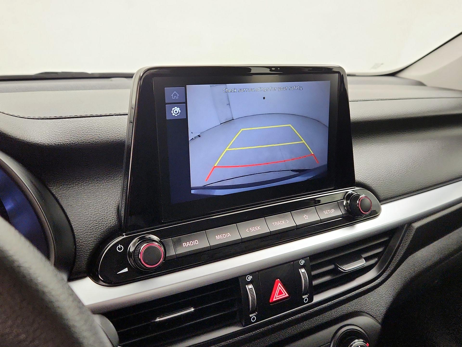 Thumbnail: 2022 Kia Forte - 14