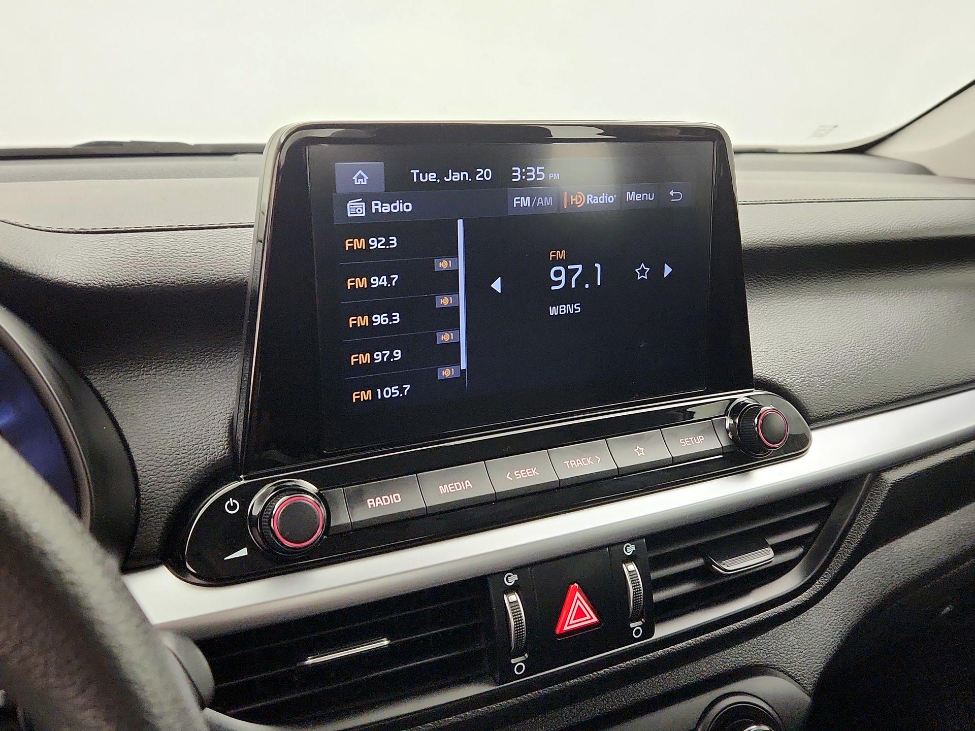 Thumbnail: 2022 Kia Forte - 15