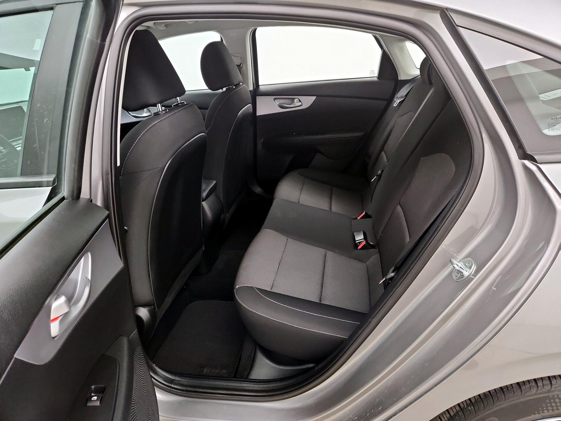 Thumbnail: 2022 Kia Forte - 19