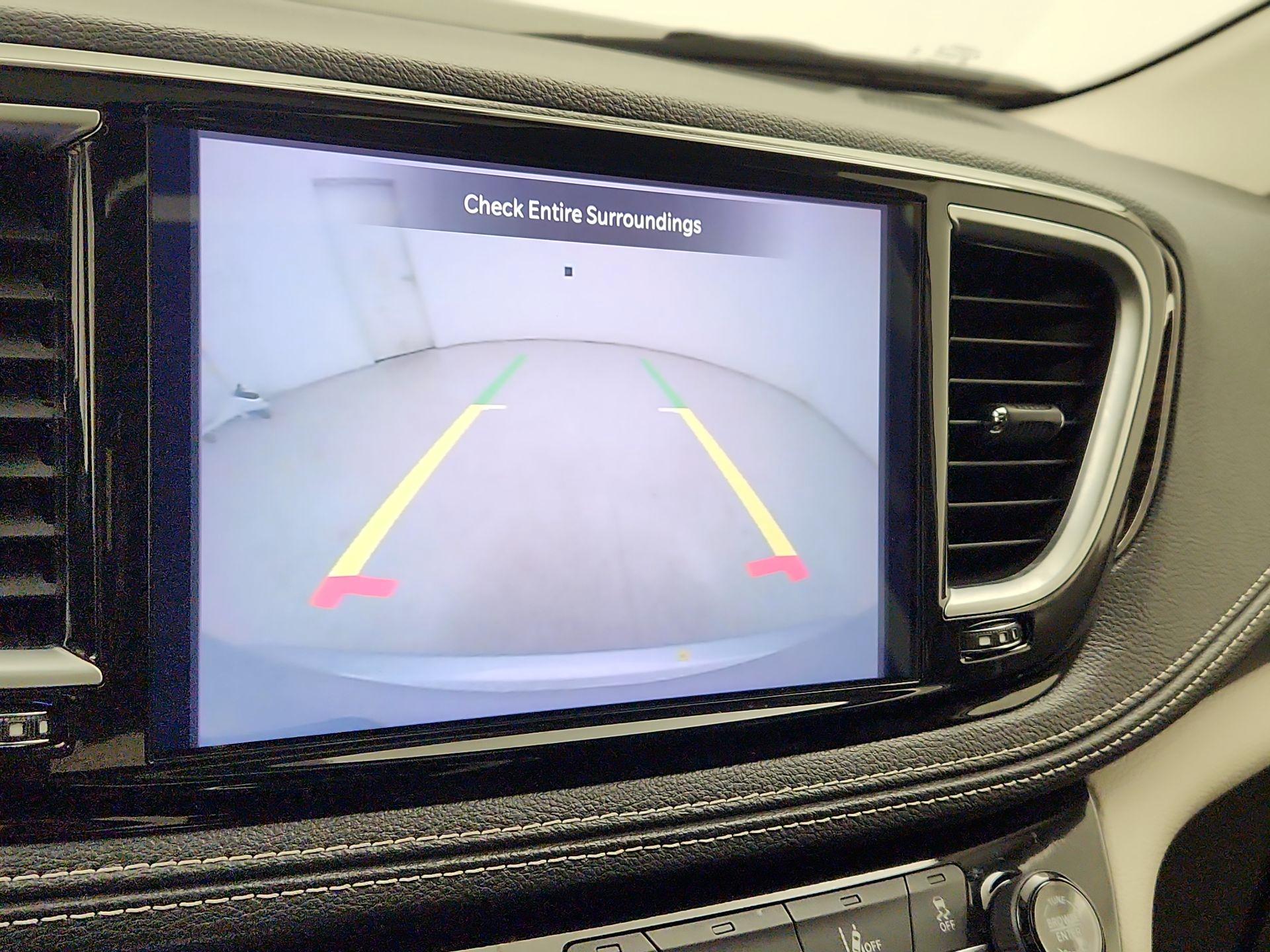 Thumbnail: 2024 Chrysler Pacifica - 15