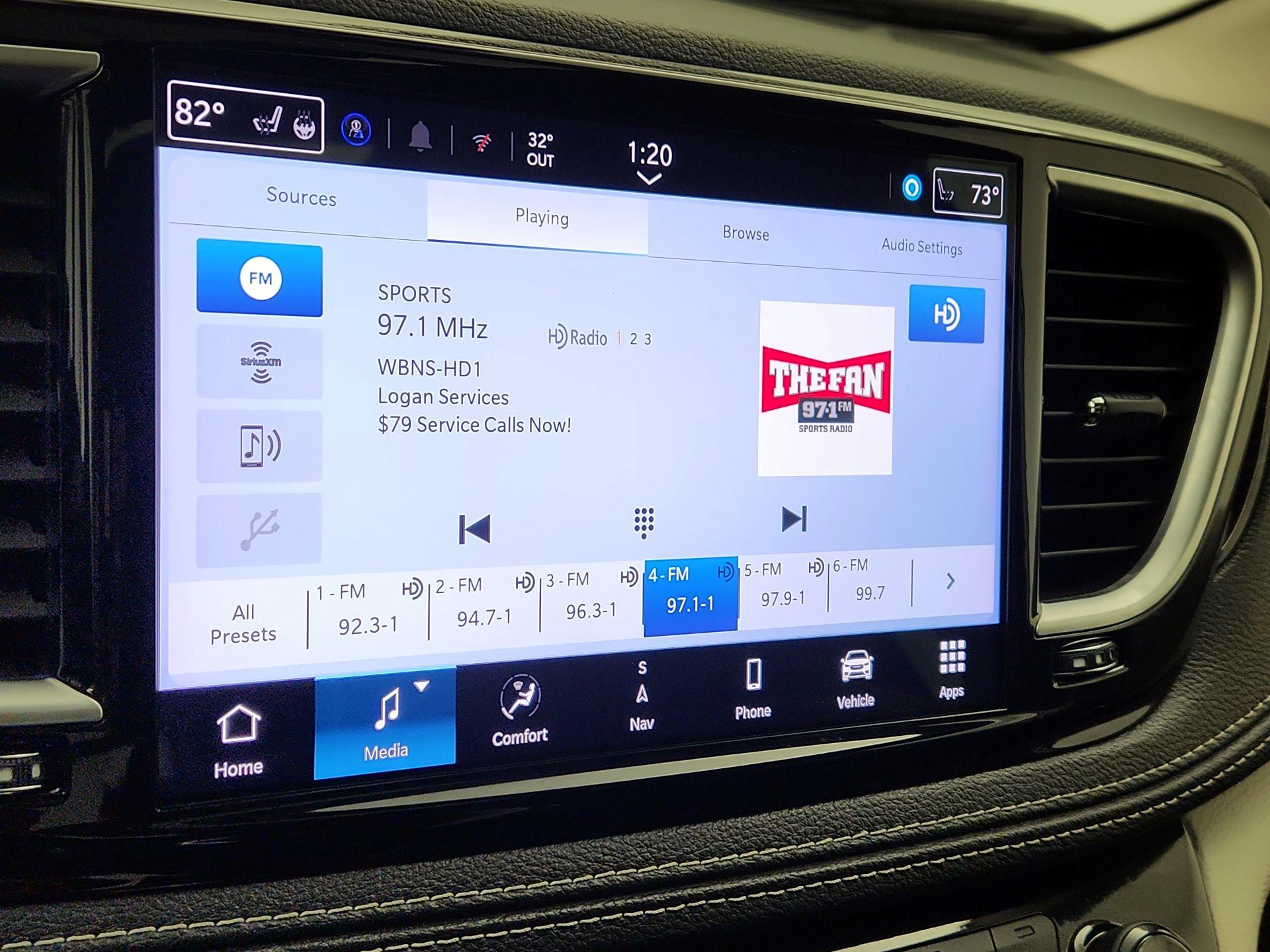 Thumbnail: 2024 Chrysler Pacifica - 16