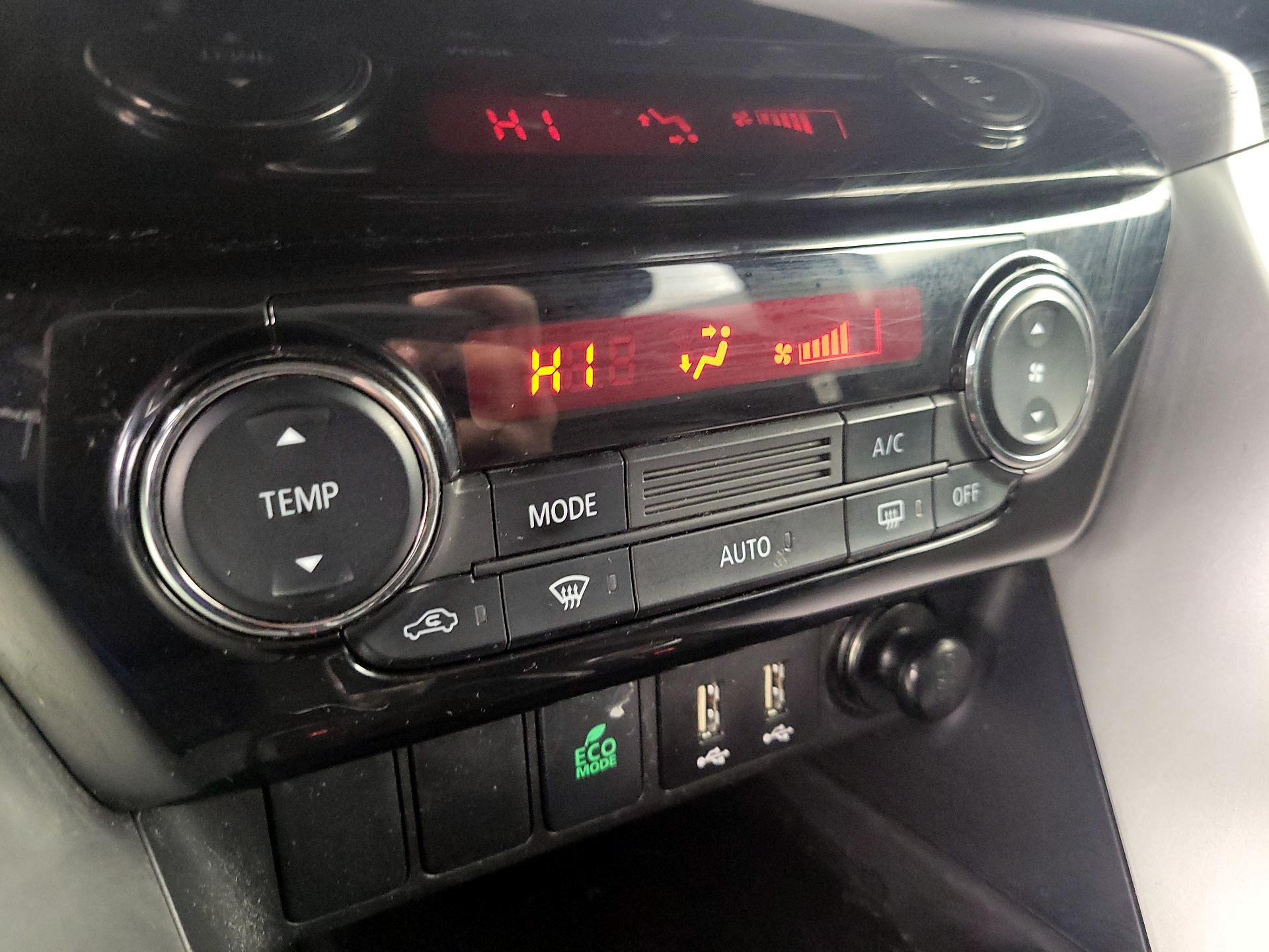 Thumbnail: 2024 Mitsubishi Eclipse Cross - 16